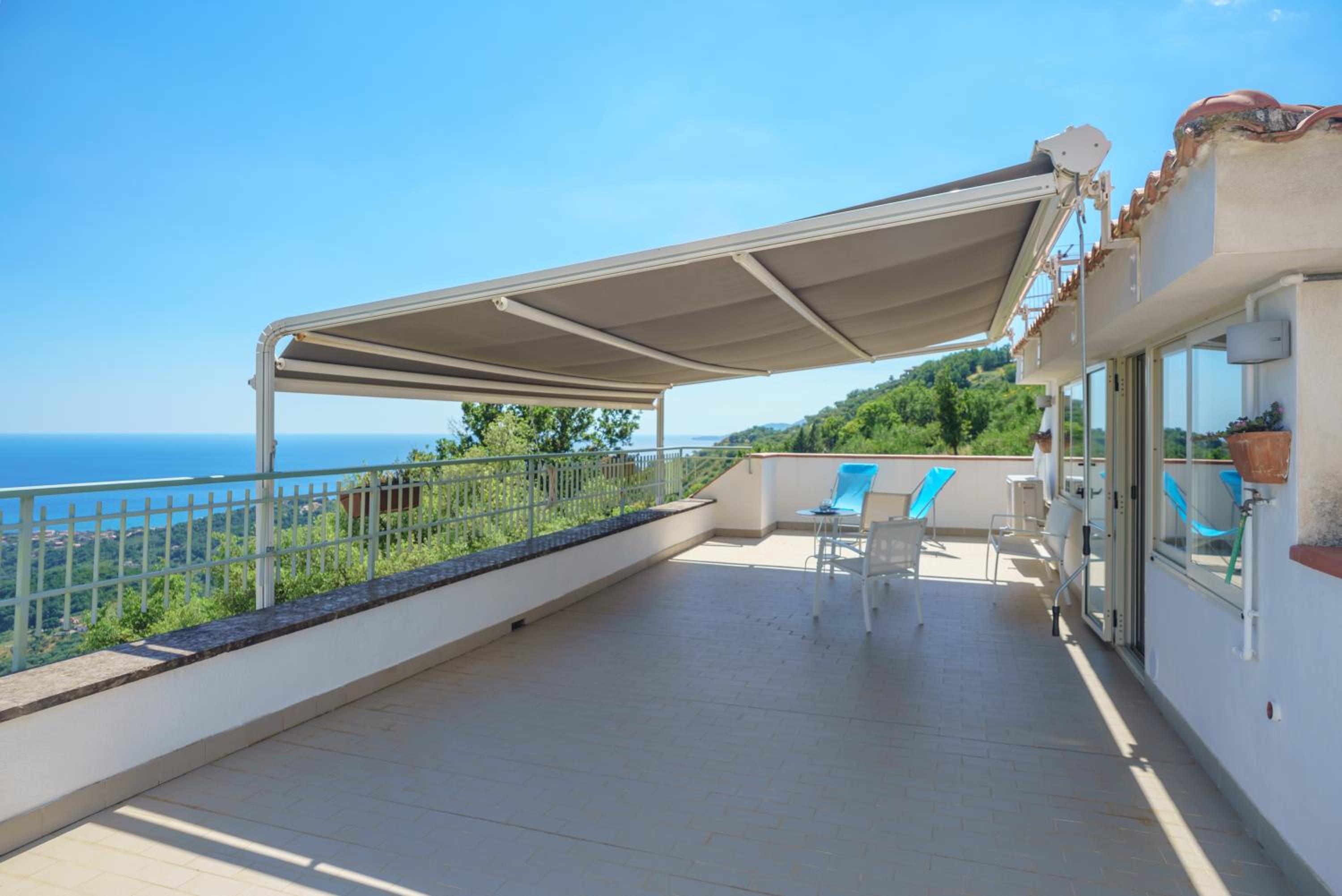 Studio with Sea View photo 2