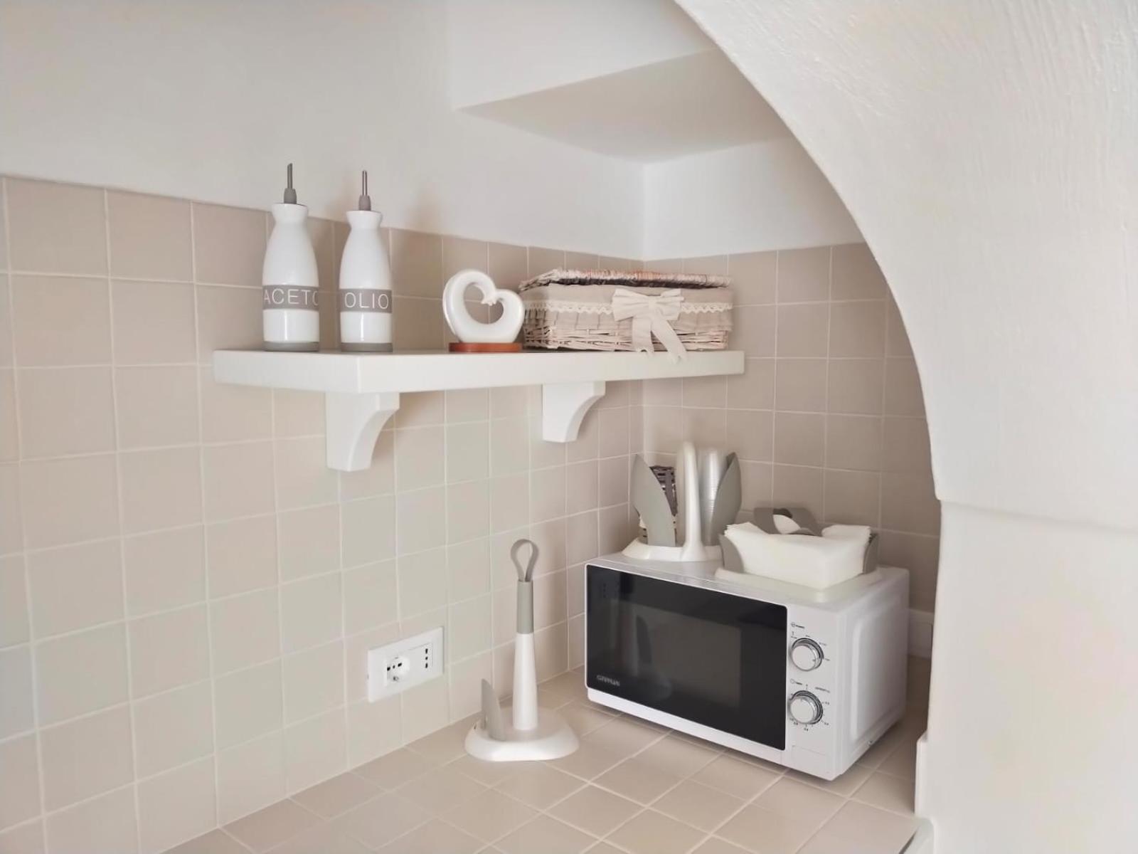 One-Bedroom Apartment - Photo 16
