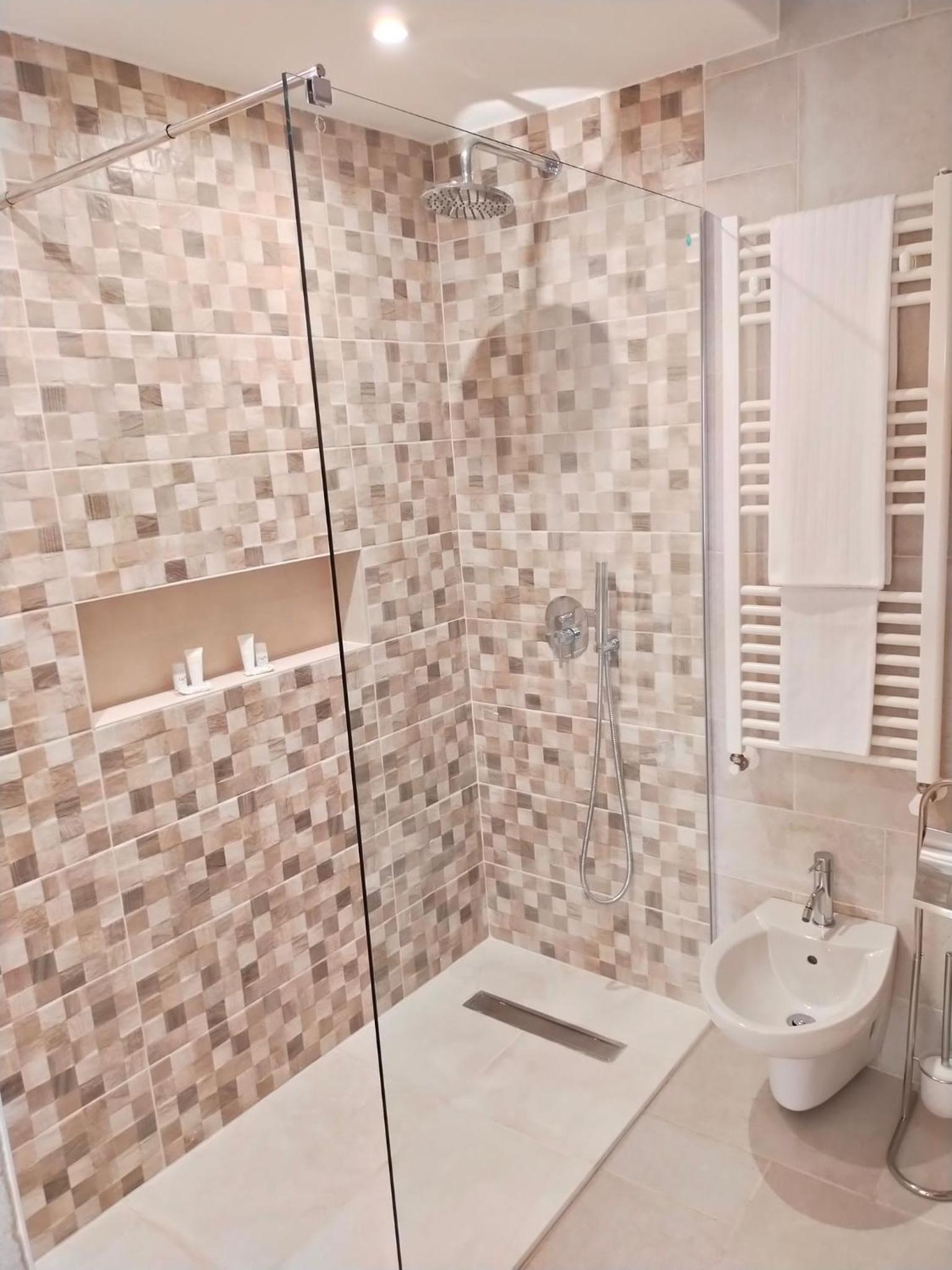 One-Bedroom Apartment - Photo 5