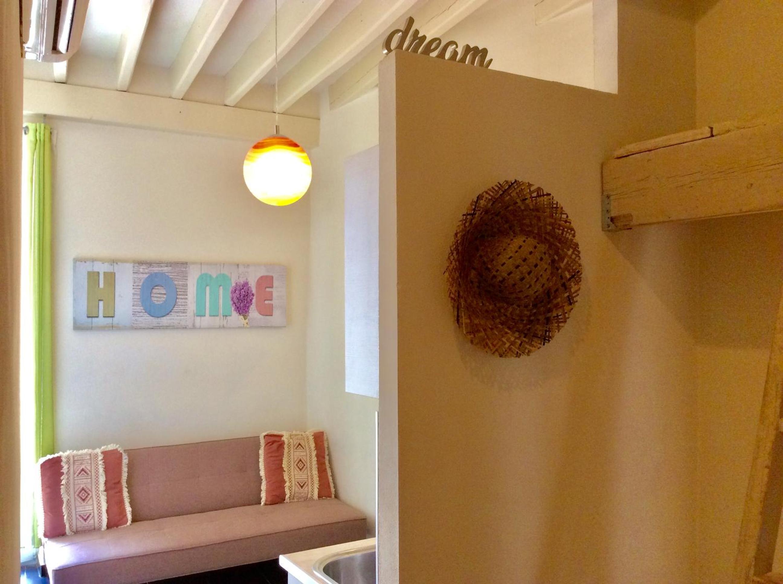 Estudio (3 adultos)