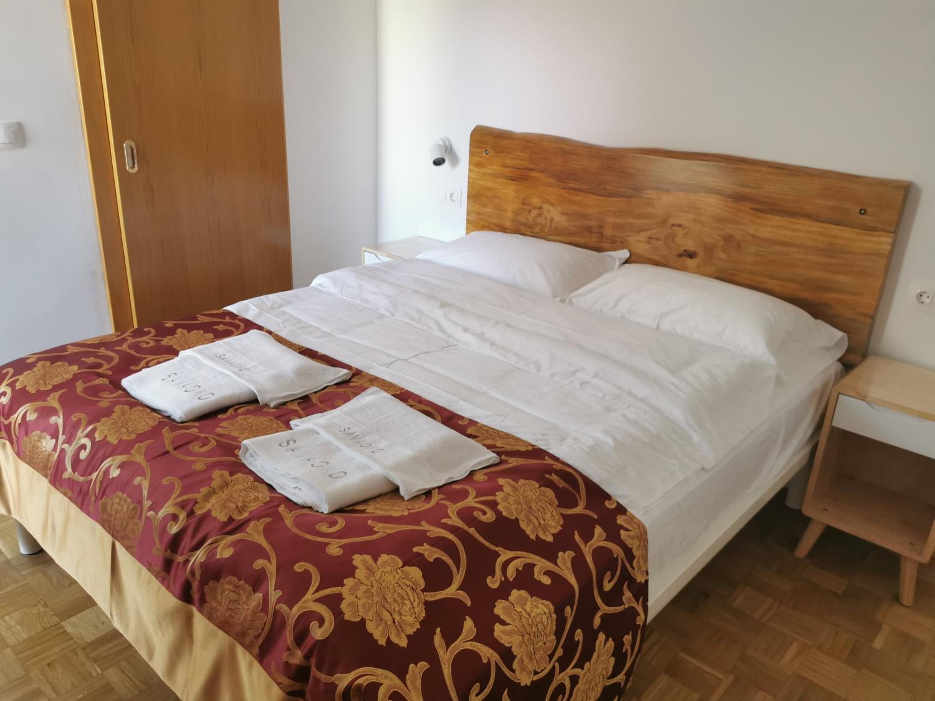 Economy Double Room - Photo 6