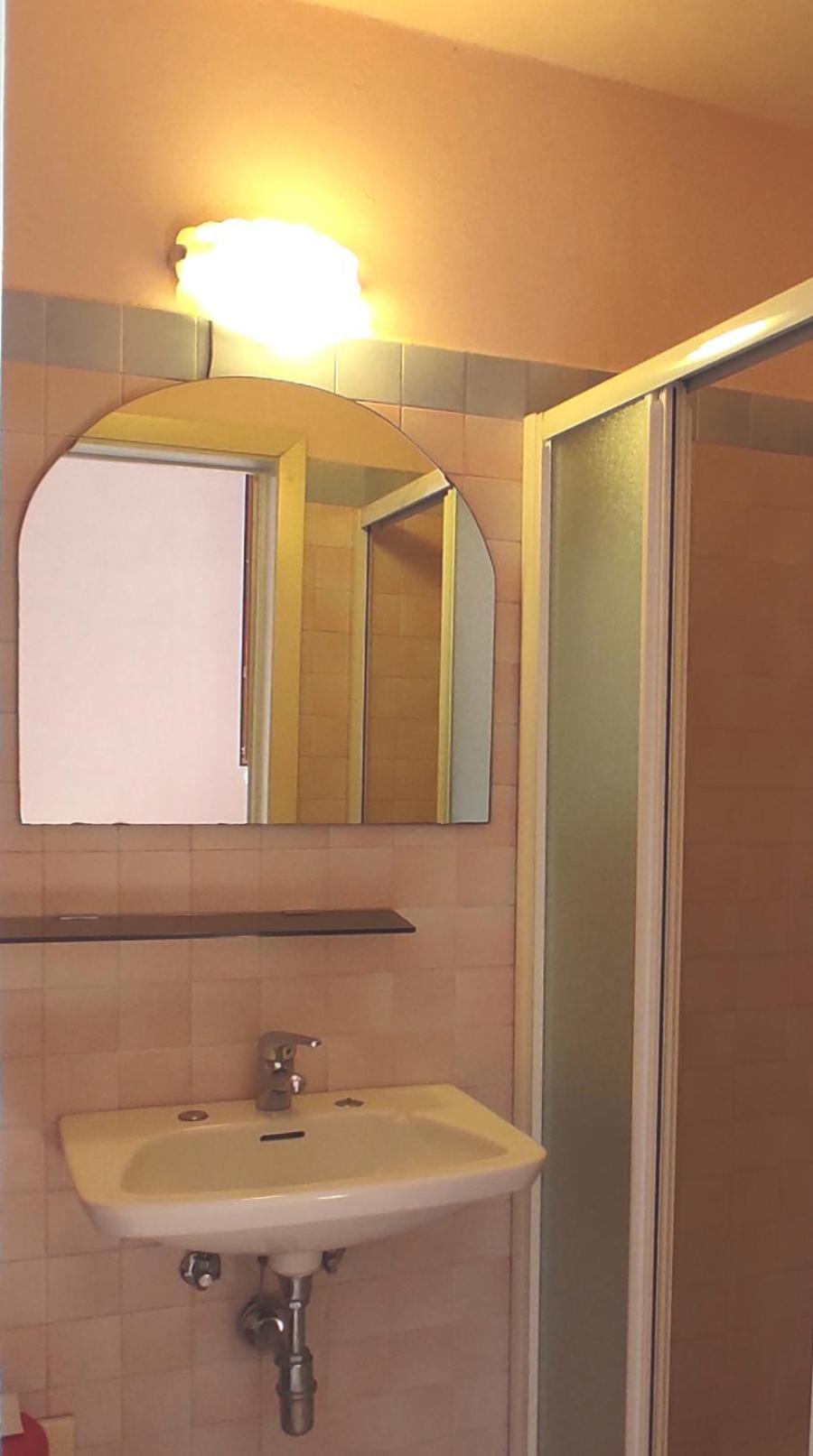 Economy Triple Room
