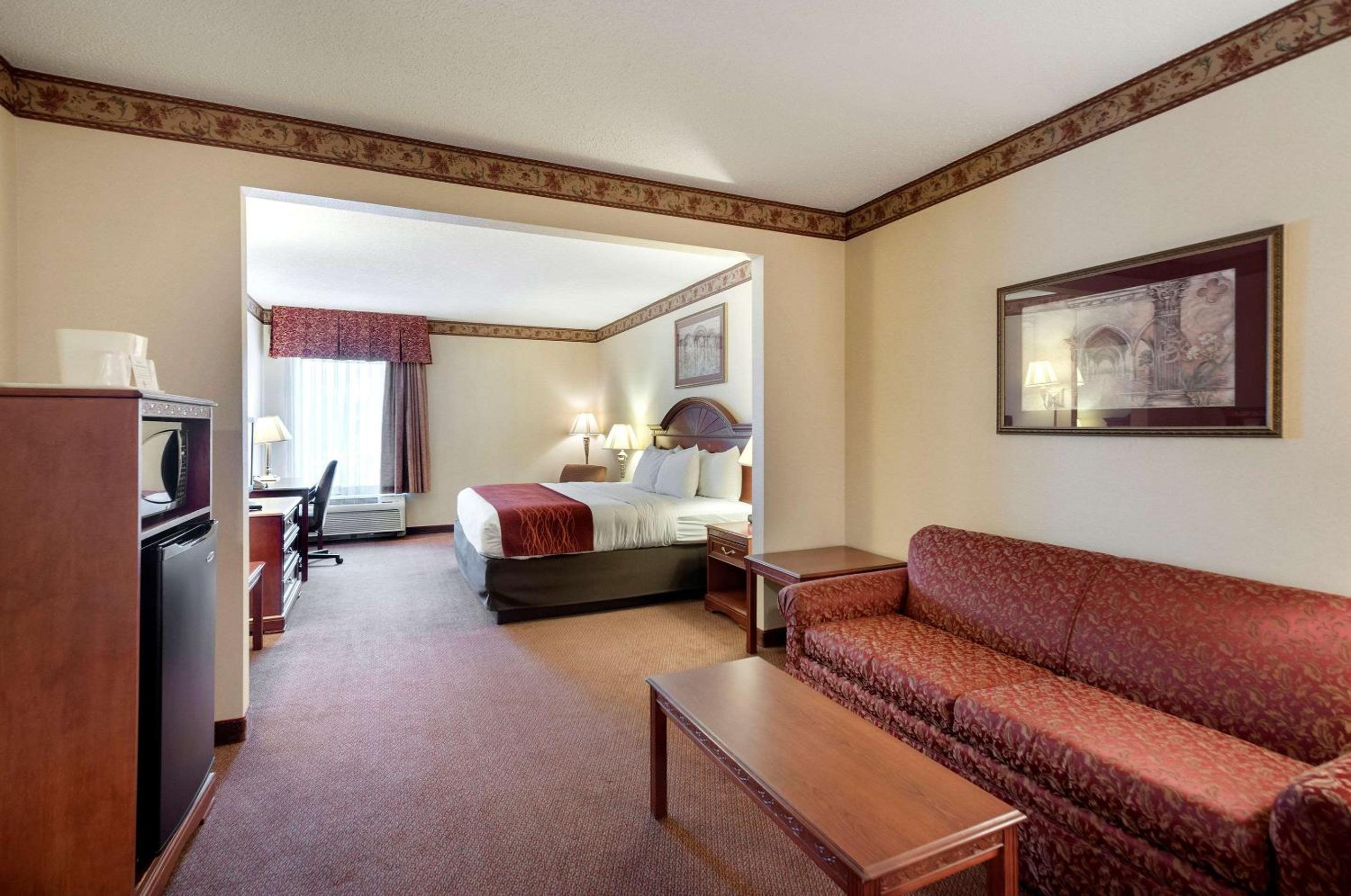 Queen Room - Accessible/Non-Smoking - Photo 1