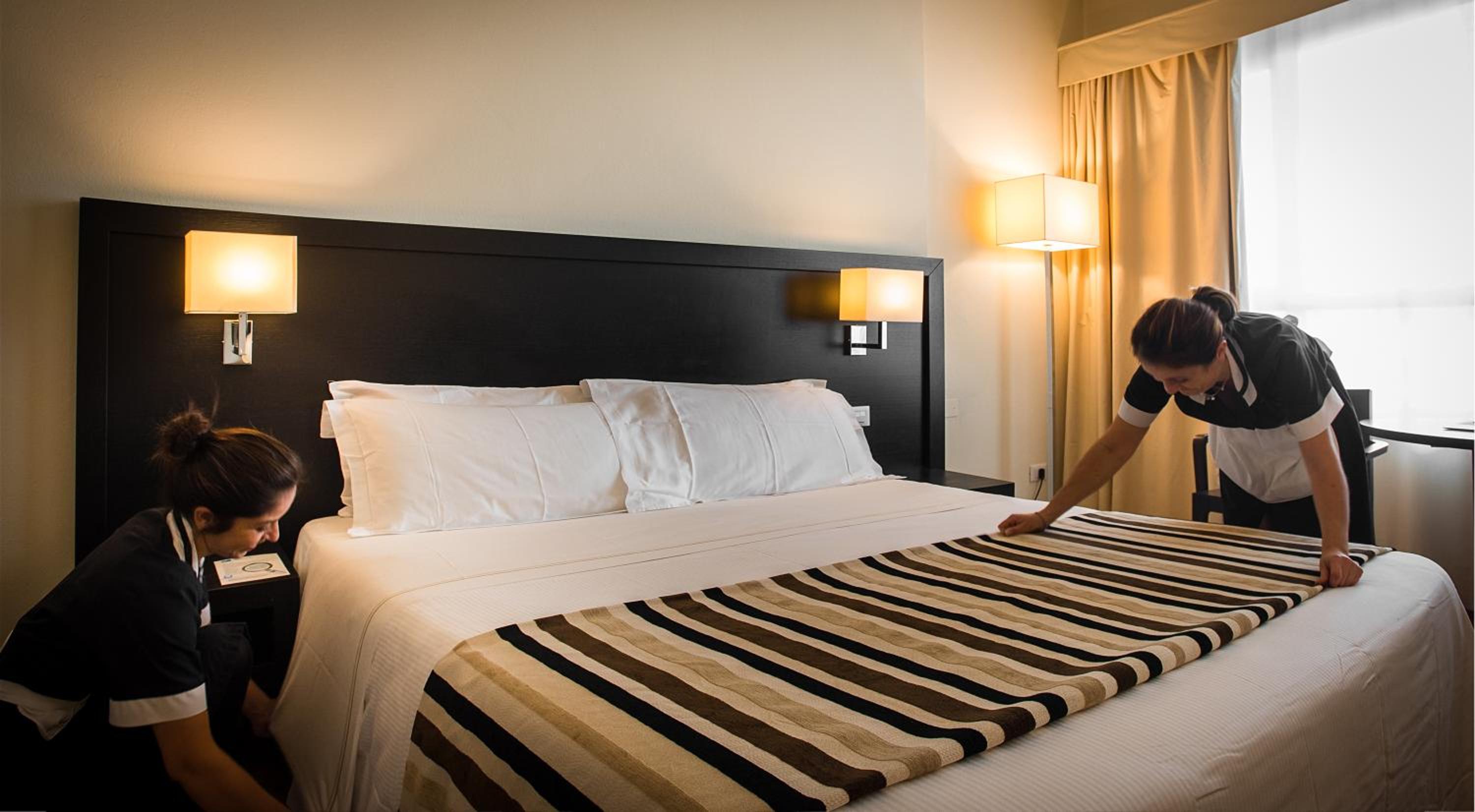 Classic Double or Twin Room - Photo 23