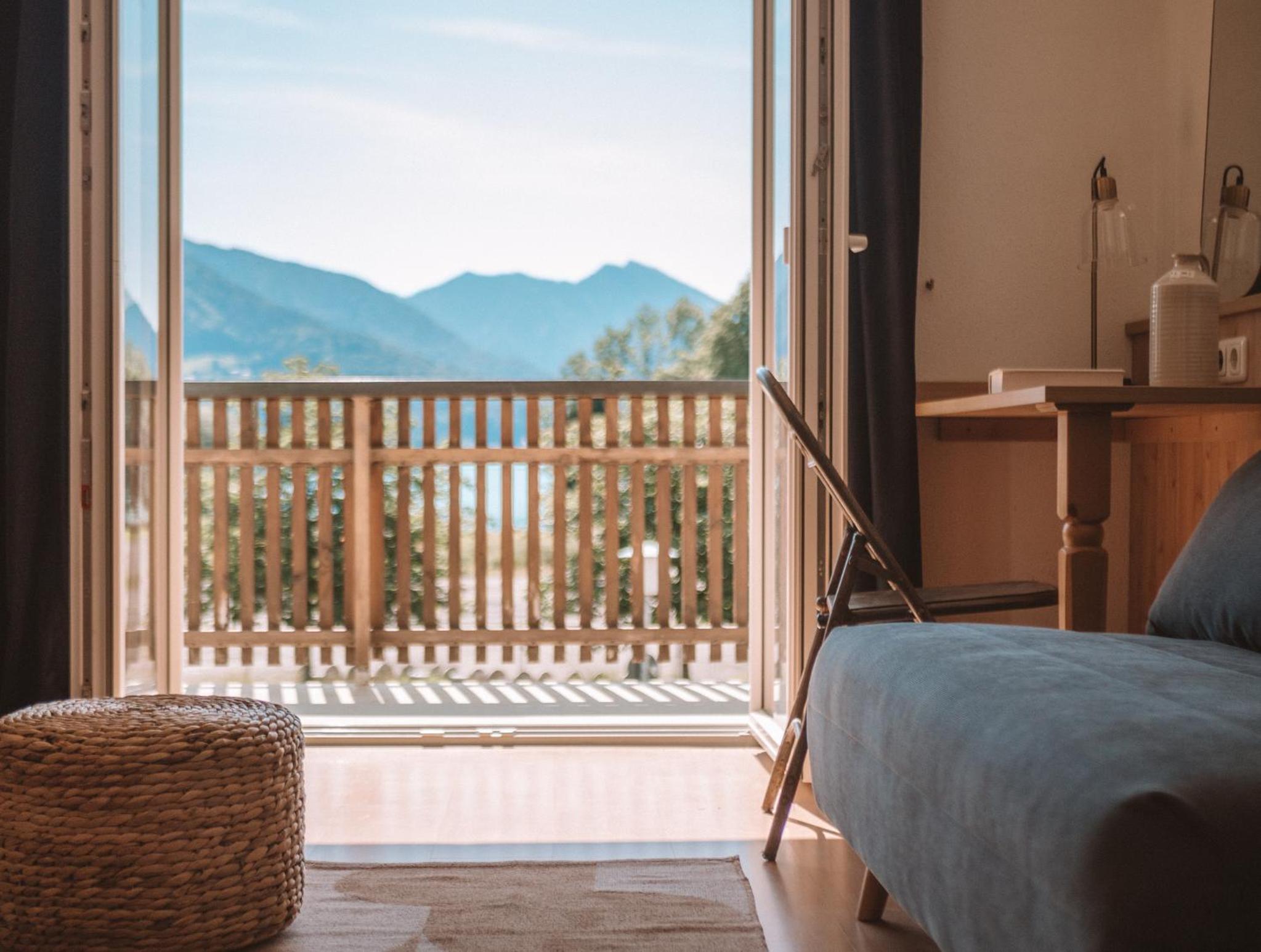Deluxe Double Room with Balcony and Sea View photo 3