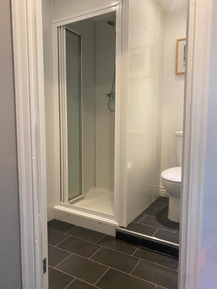 Double Room with ensuite photo 1