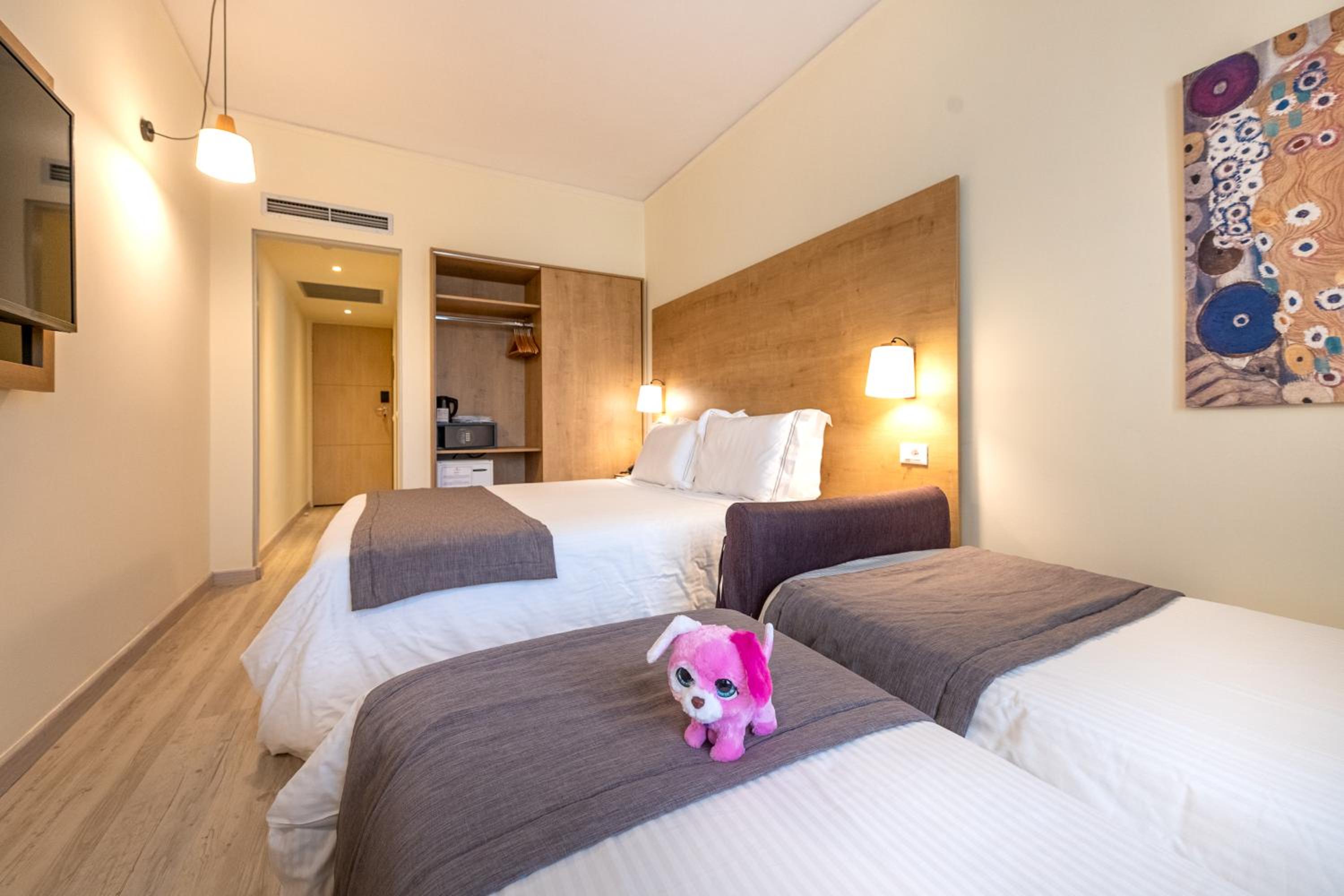 Family triple room