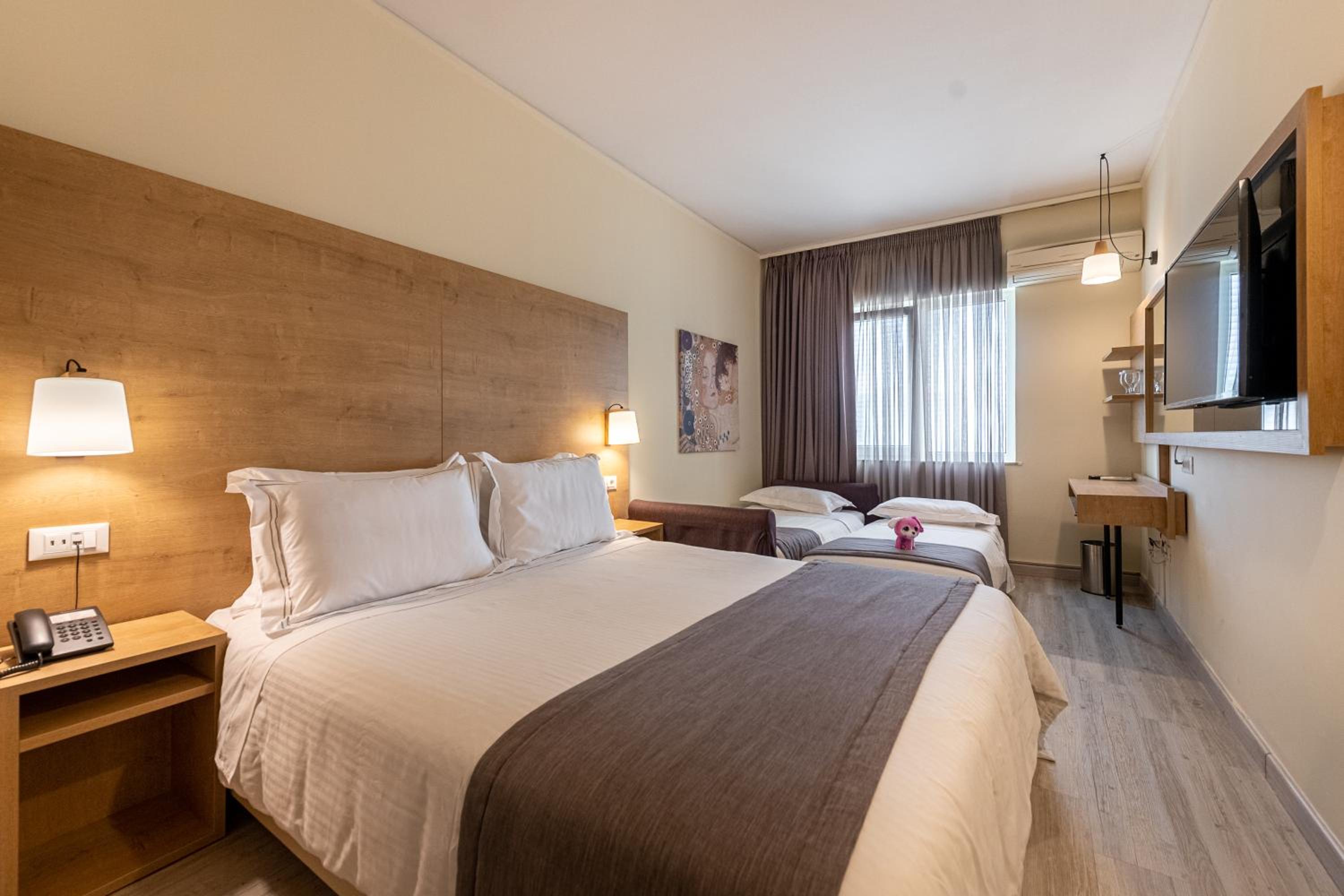 Family triple room