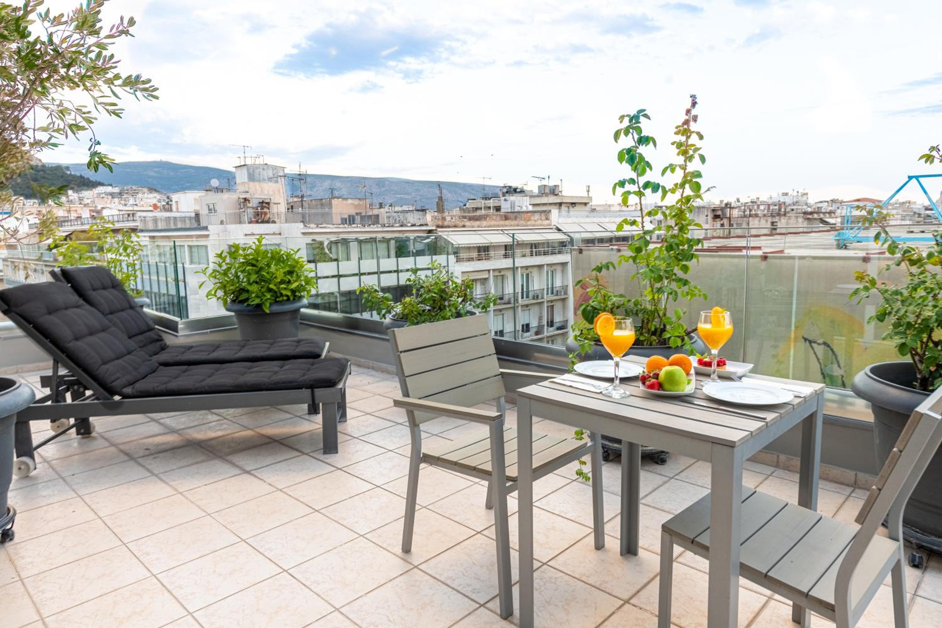 Suite with Private Veranda & Acropolis View