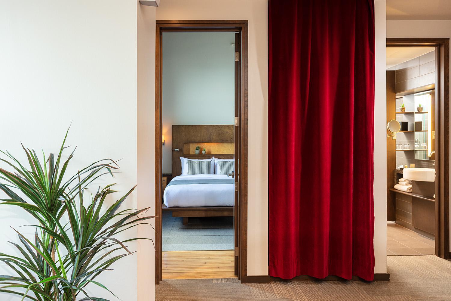 Mini Suite