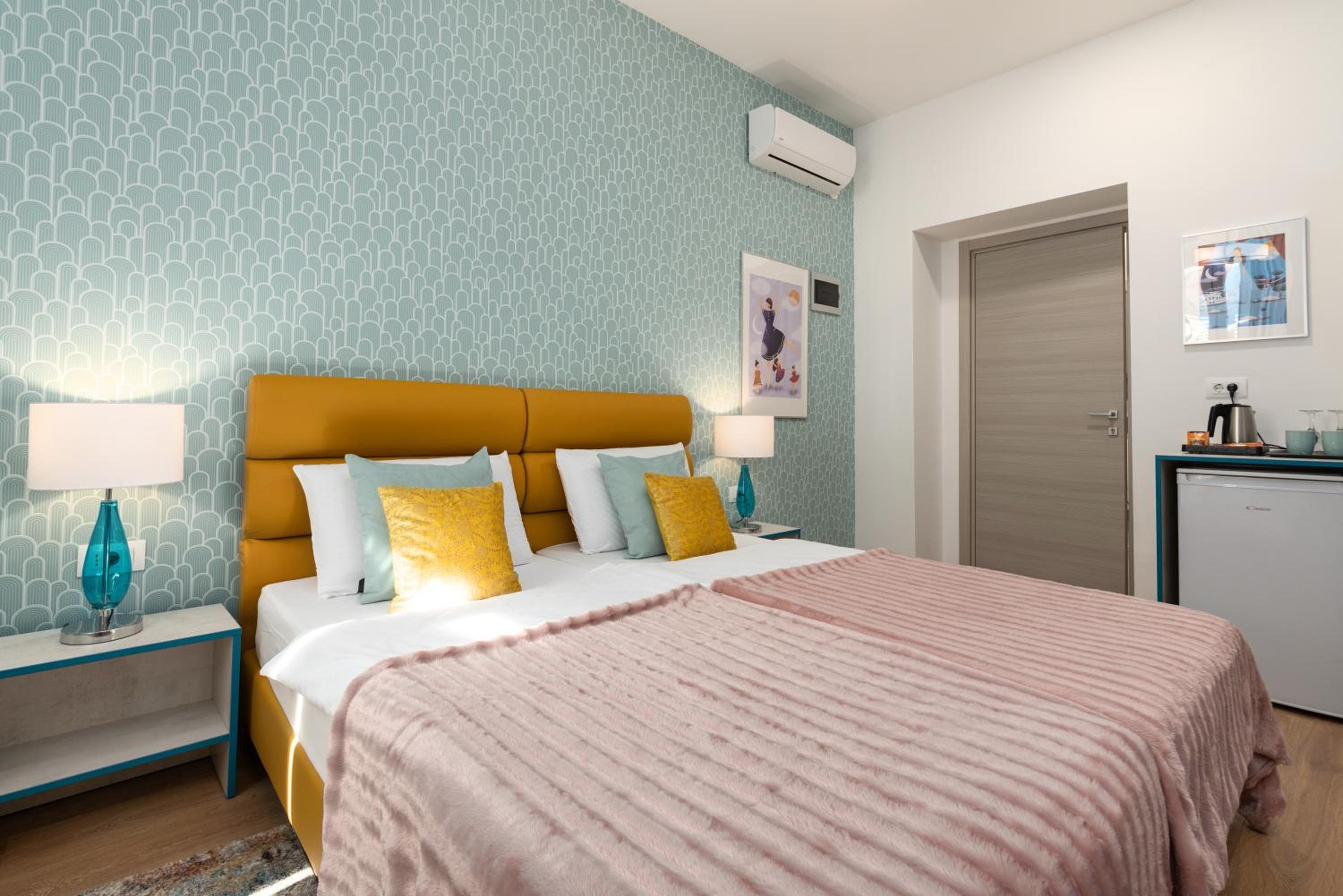 Superior Double or Twin Room - Photo 14