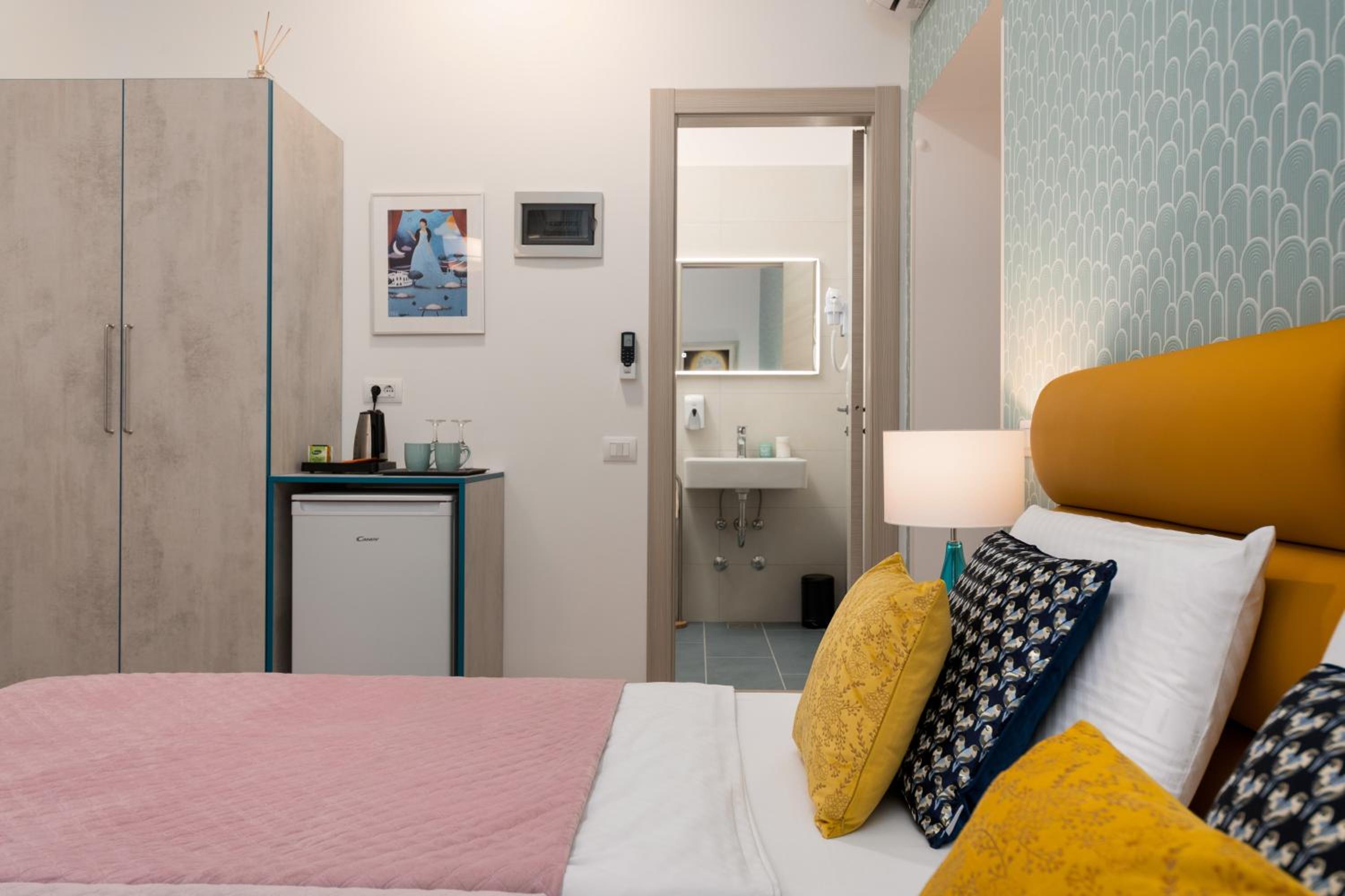 Superior Double or Twin Room - Photo 31