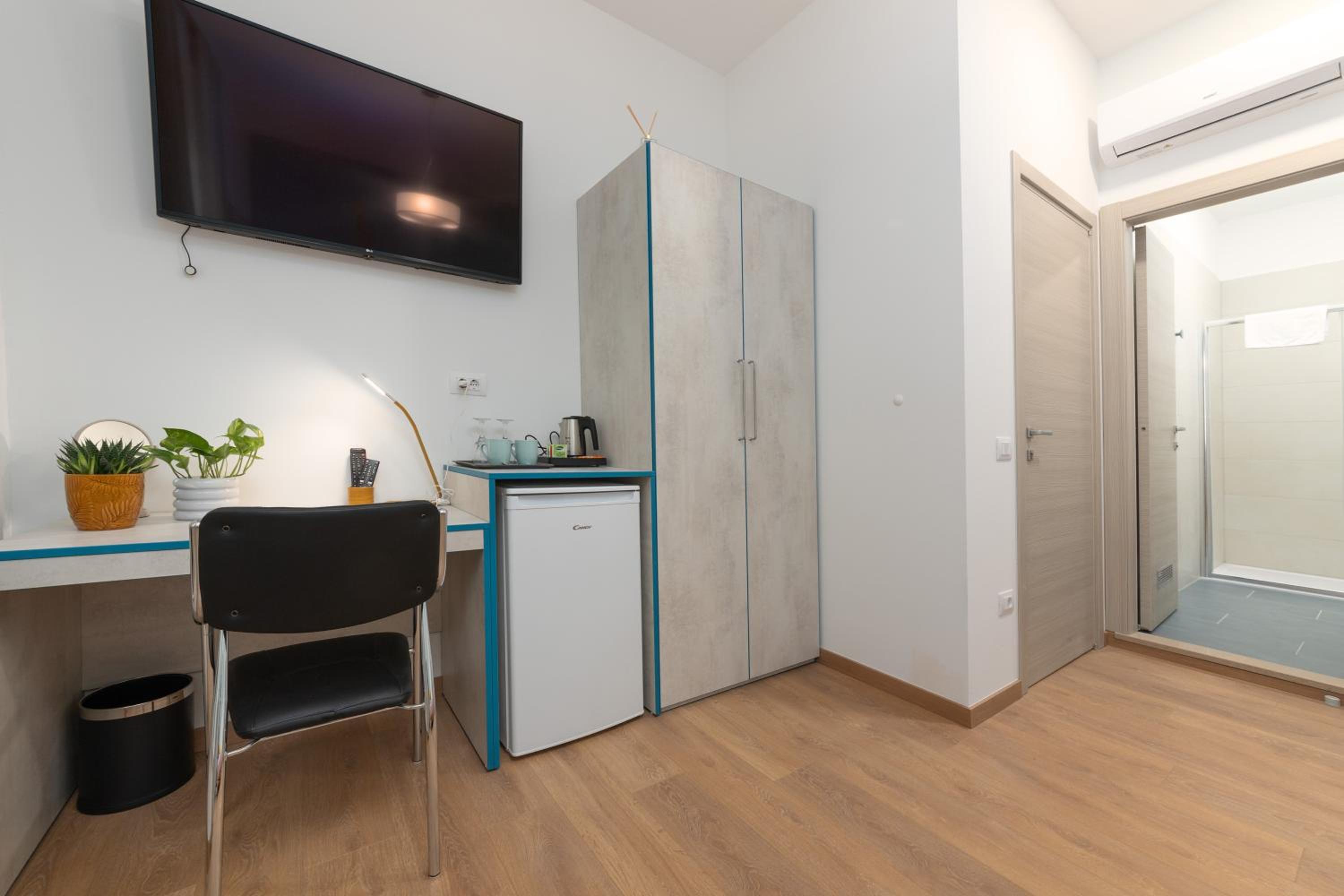 Superior Double or Twin Room - Photo 5