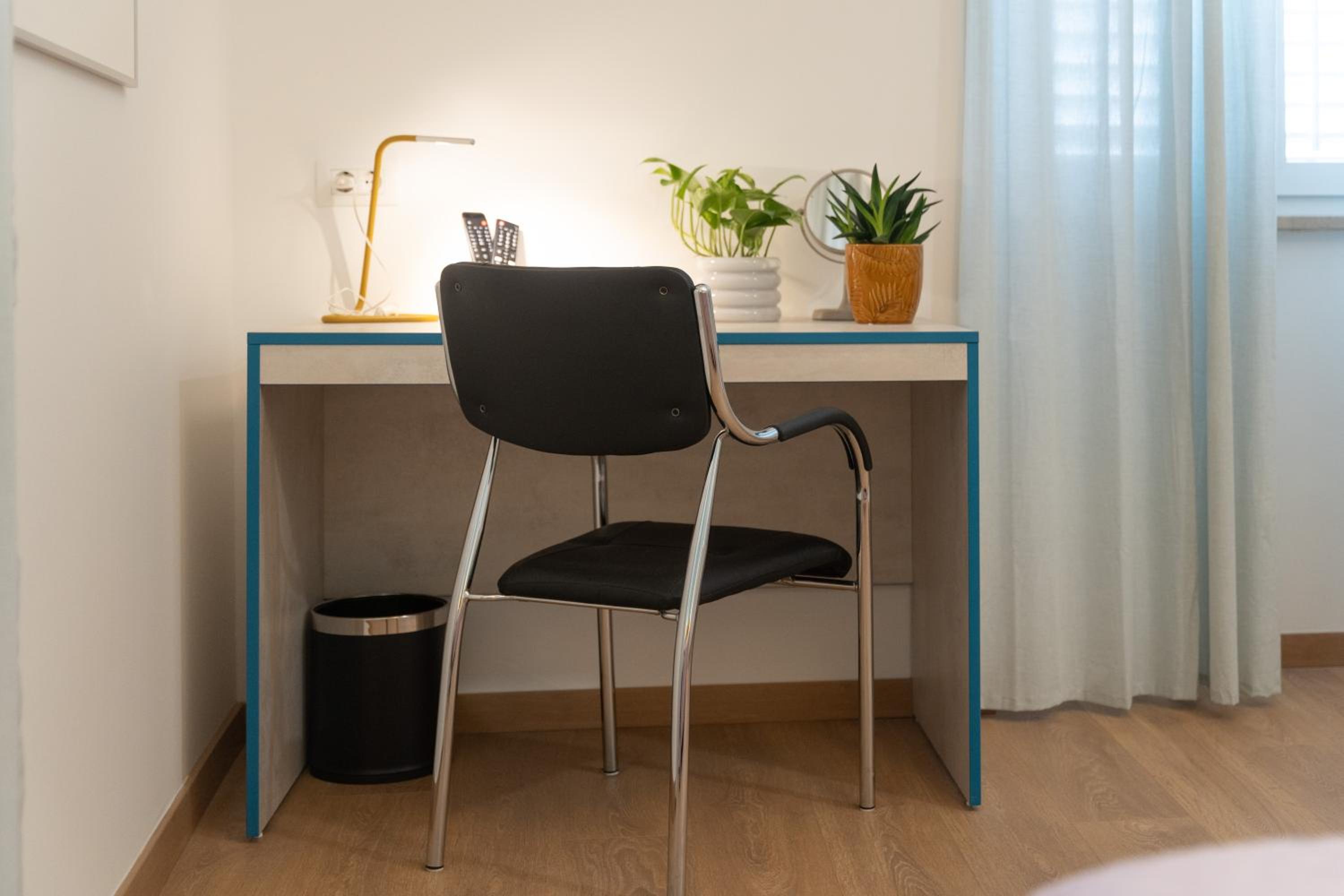 Superior Double or Twin Room - Photo 9