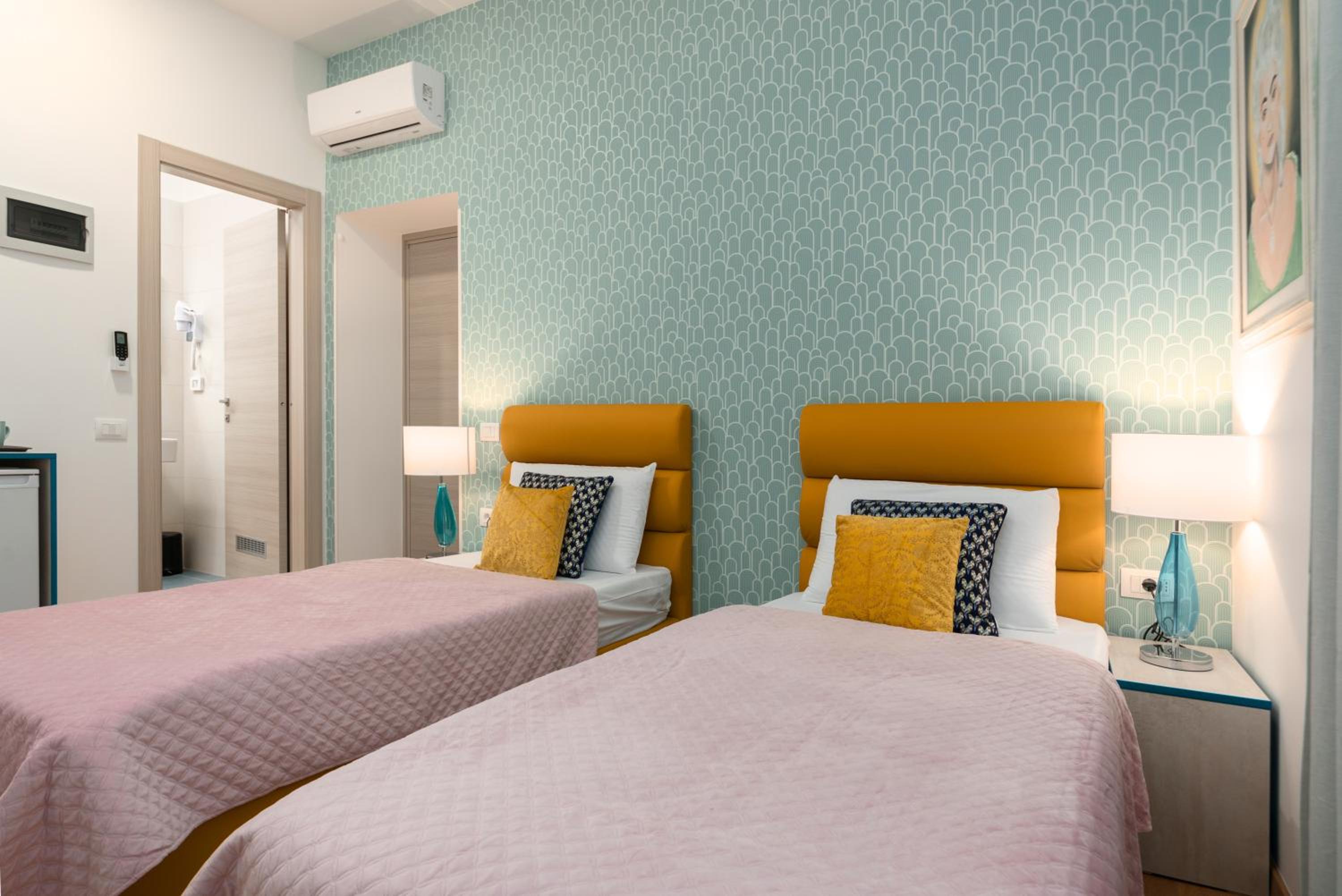 Superior Double or Twin Room - Photo 49