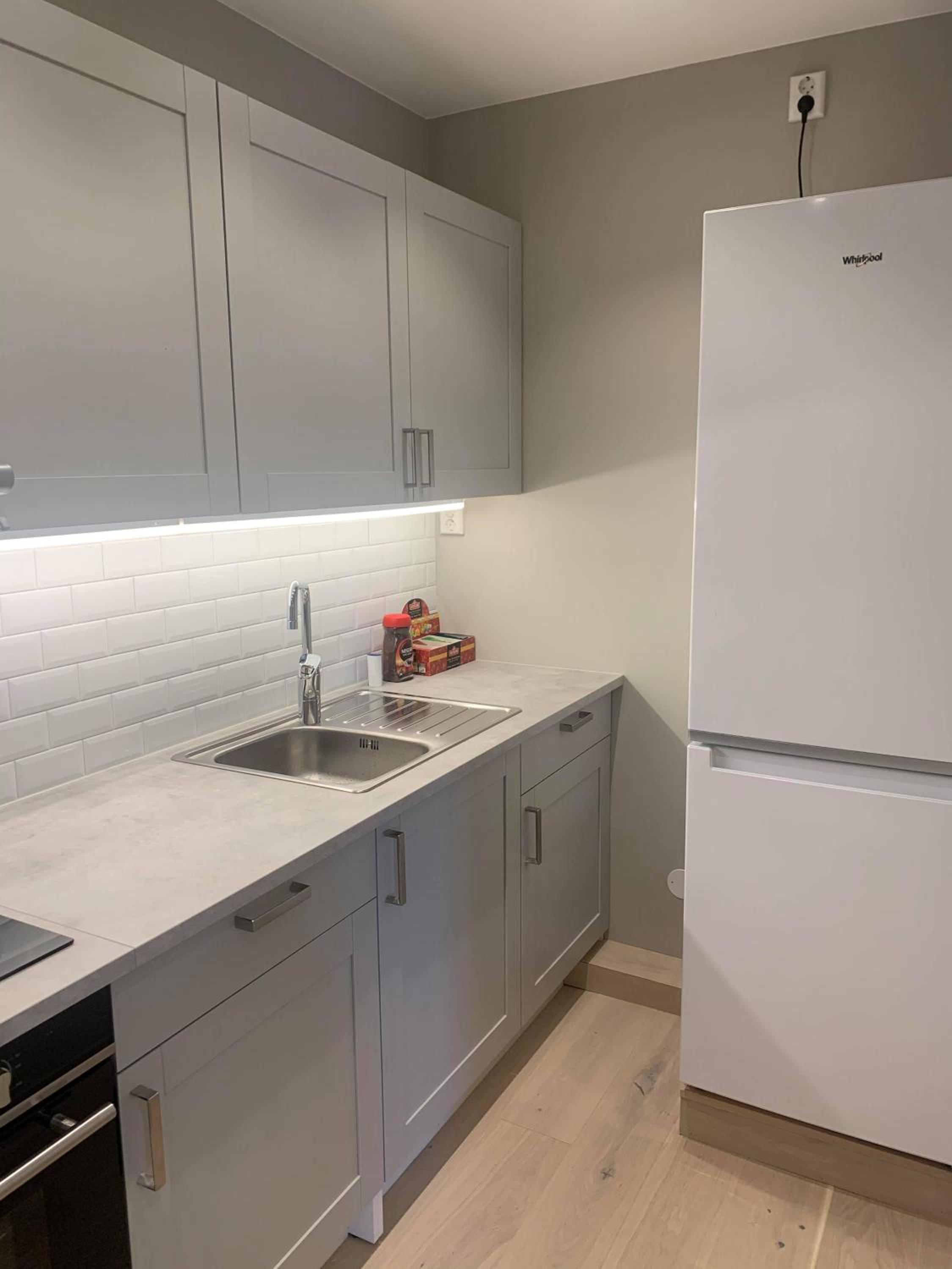 One-Bedroom Apartment - Photo 13