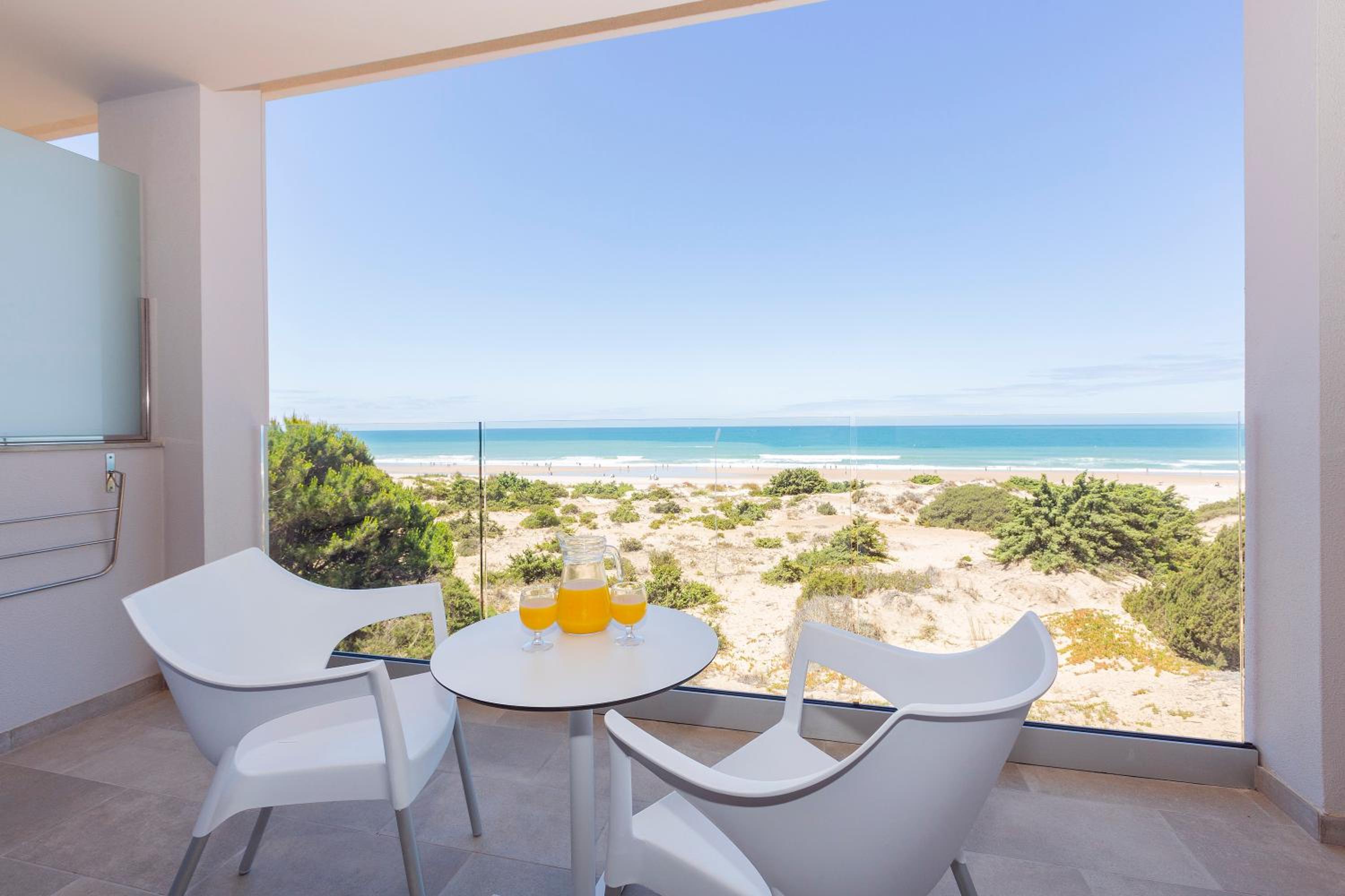 Suite Junior con vista al mar.