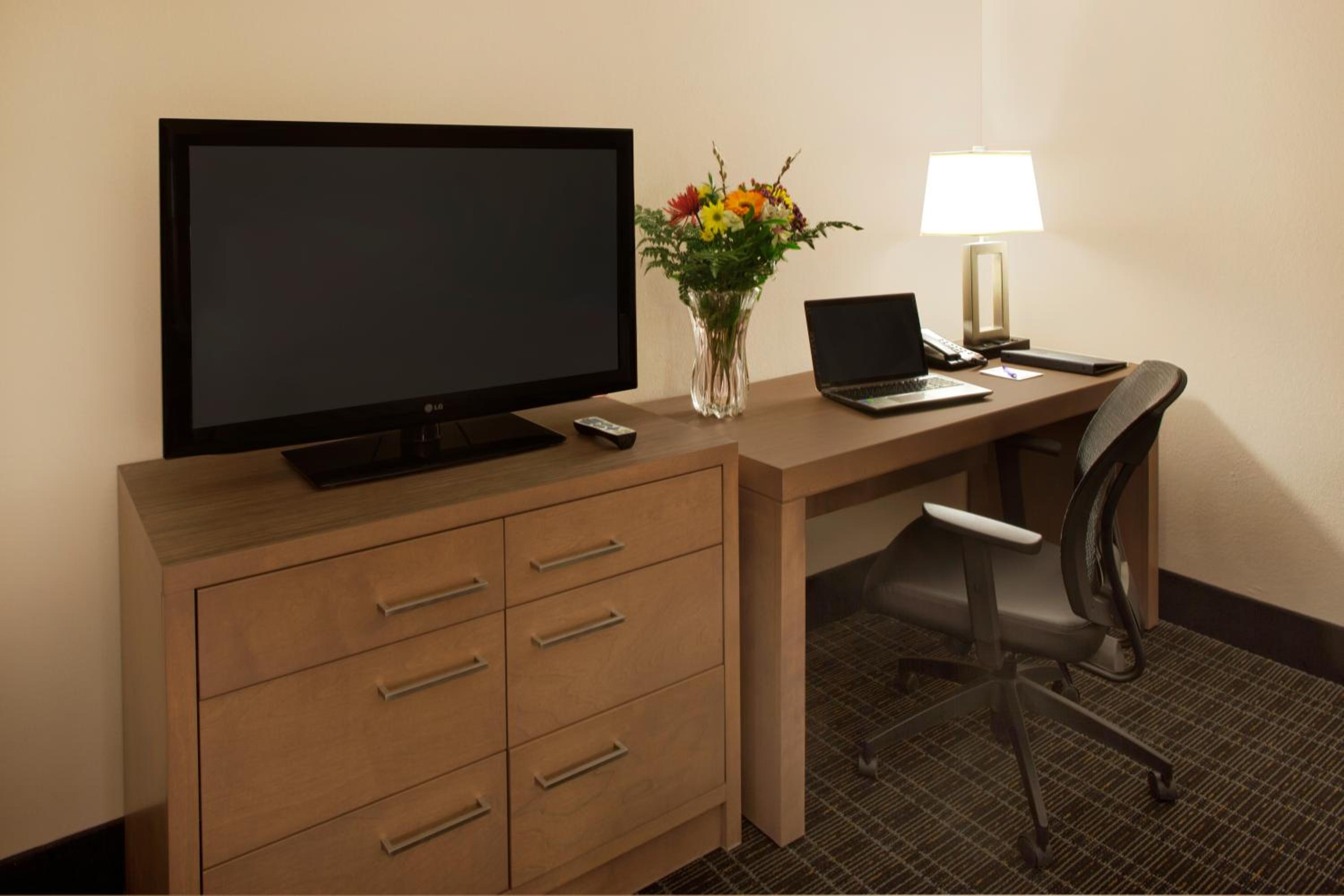 Stay Inn Express Toronto — photo 36