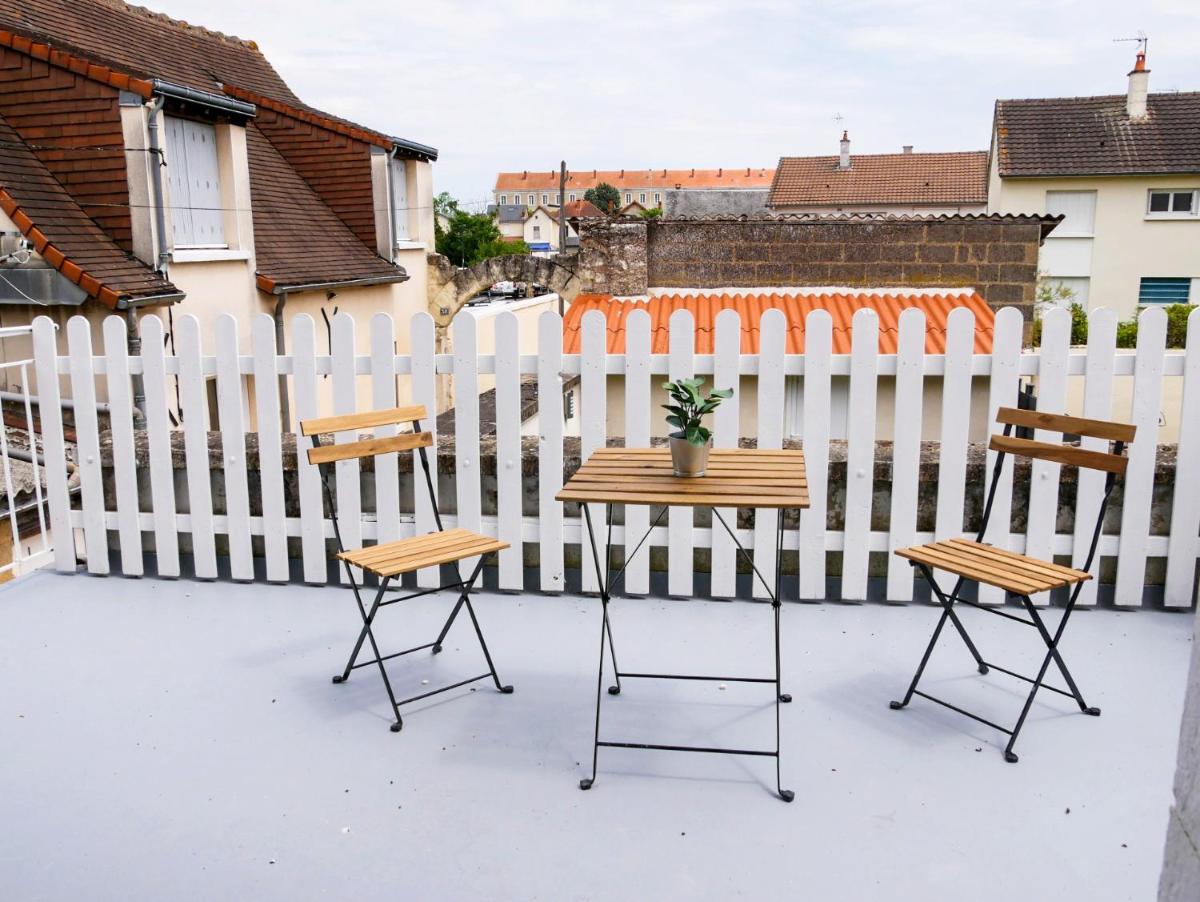 Studio with Terrace photo 1