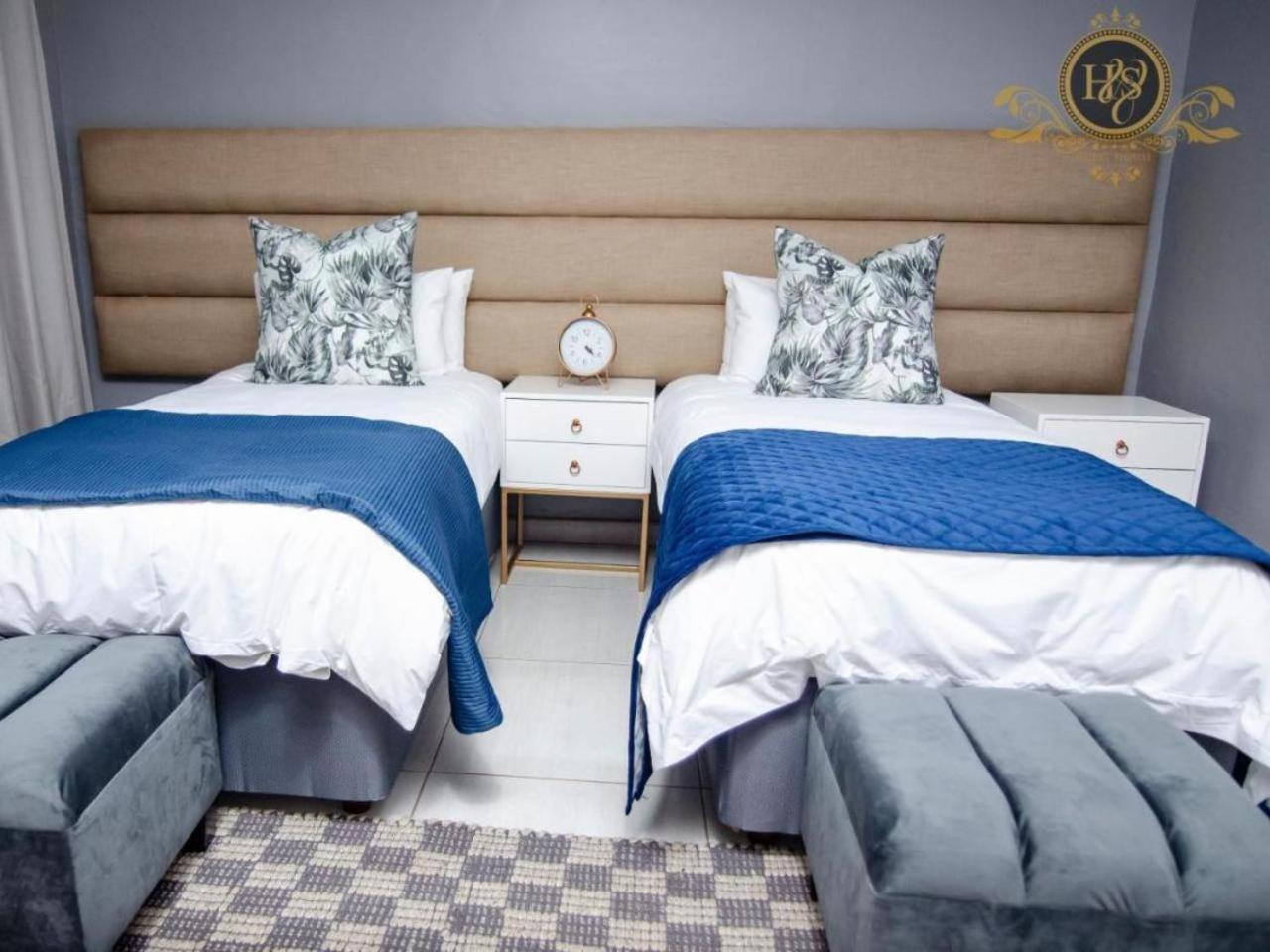 Deluxe Twin Room - Photo 1
