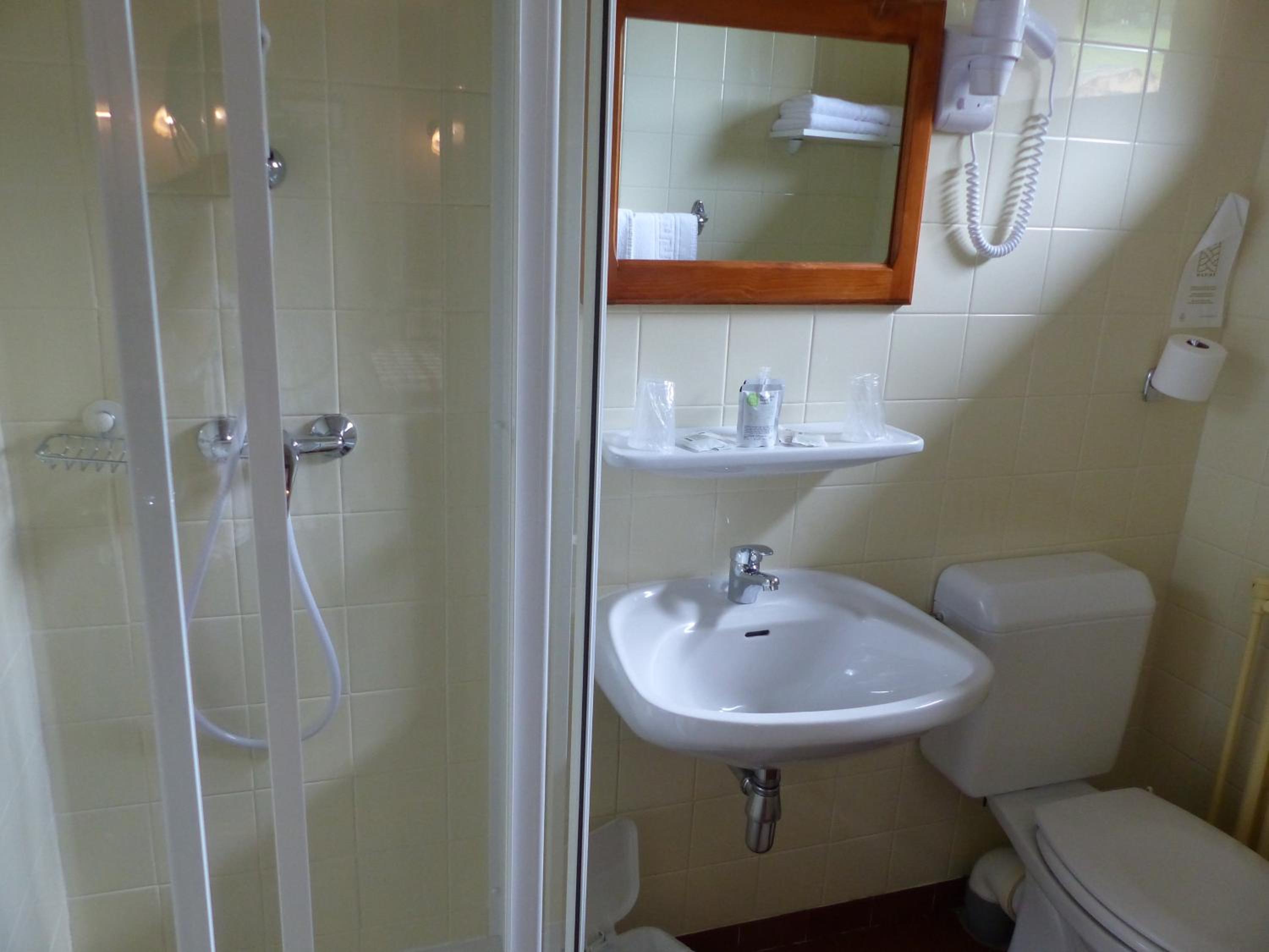 Budget Twin Room photo 2