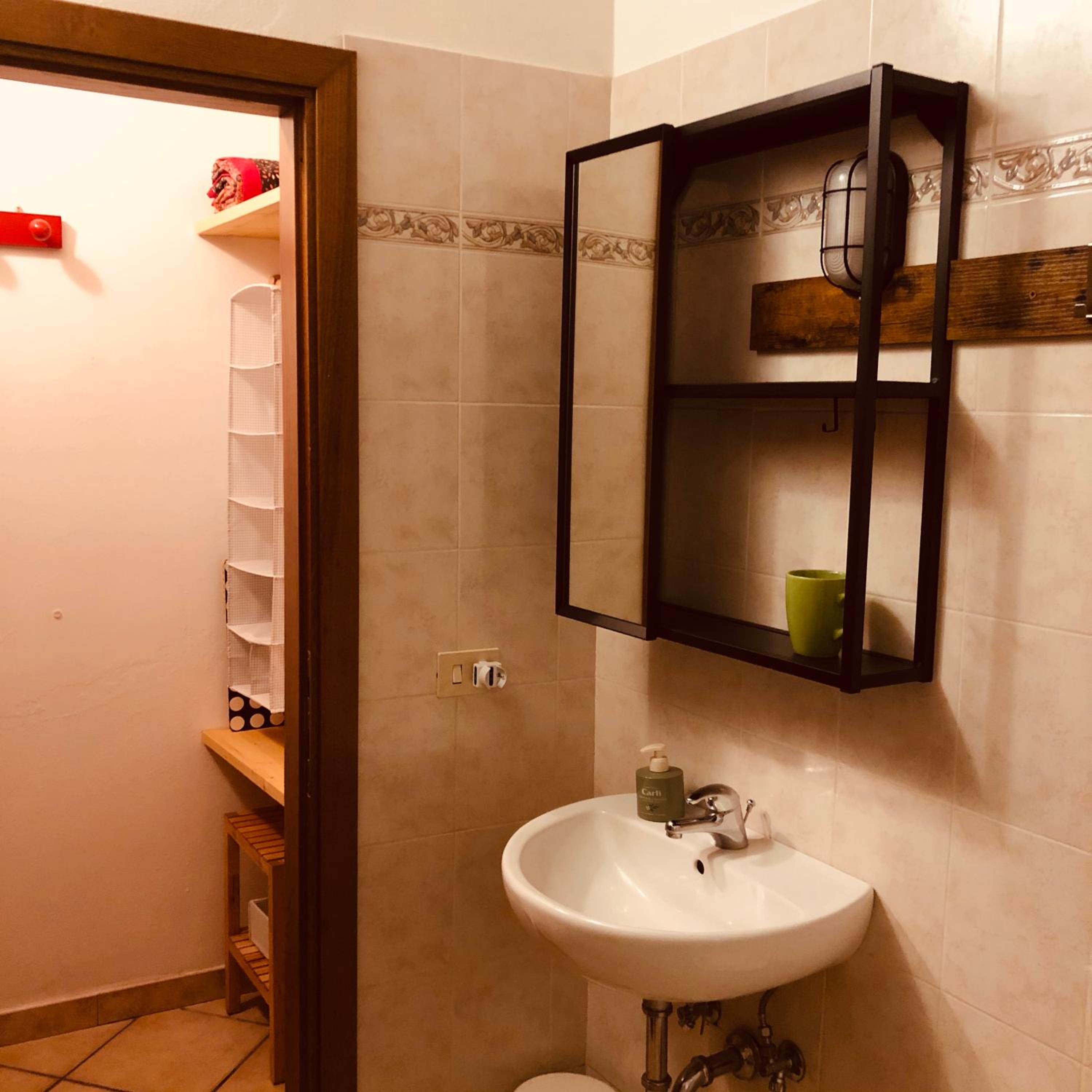 Deluxe Double Room with Sea View - Photo 6