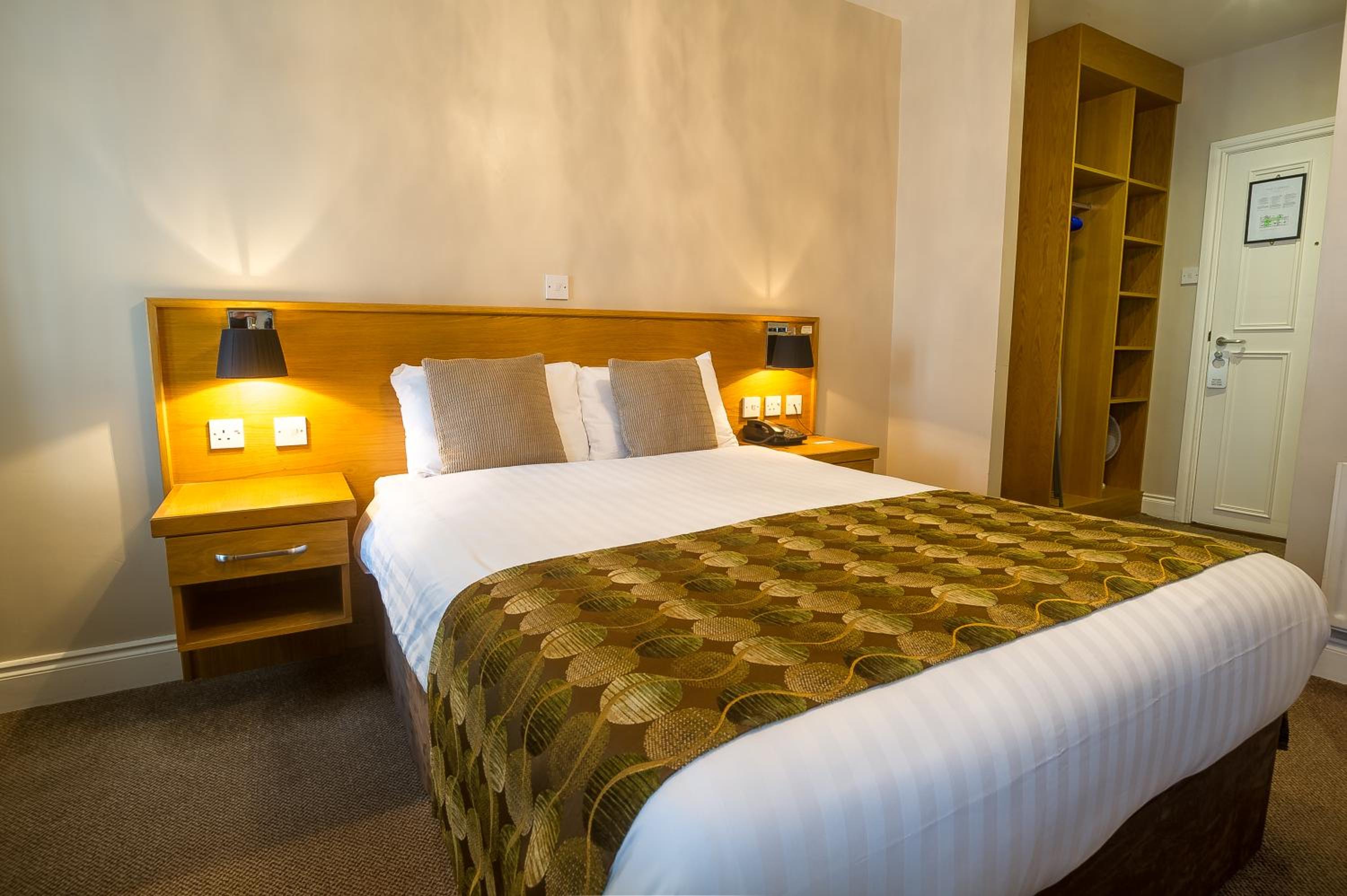 Double Room - Photo 1