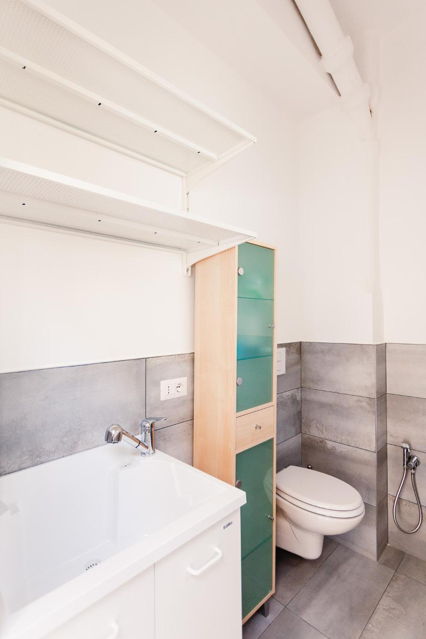 Two-Bedroom Apartment - Photo 14