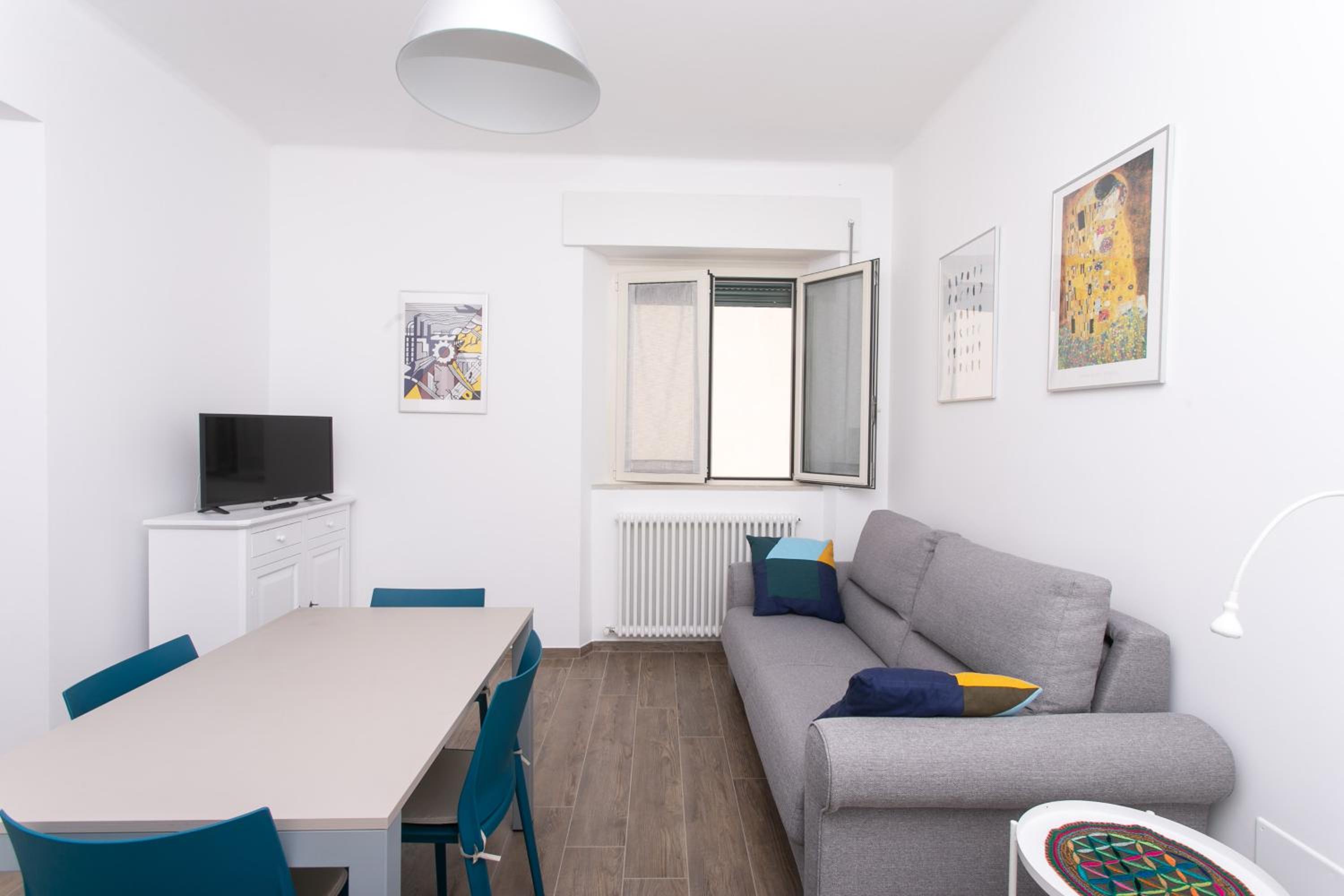 Two-Bedroom Apartment photo 2