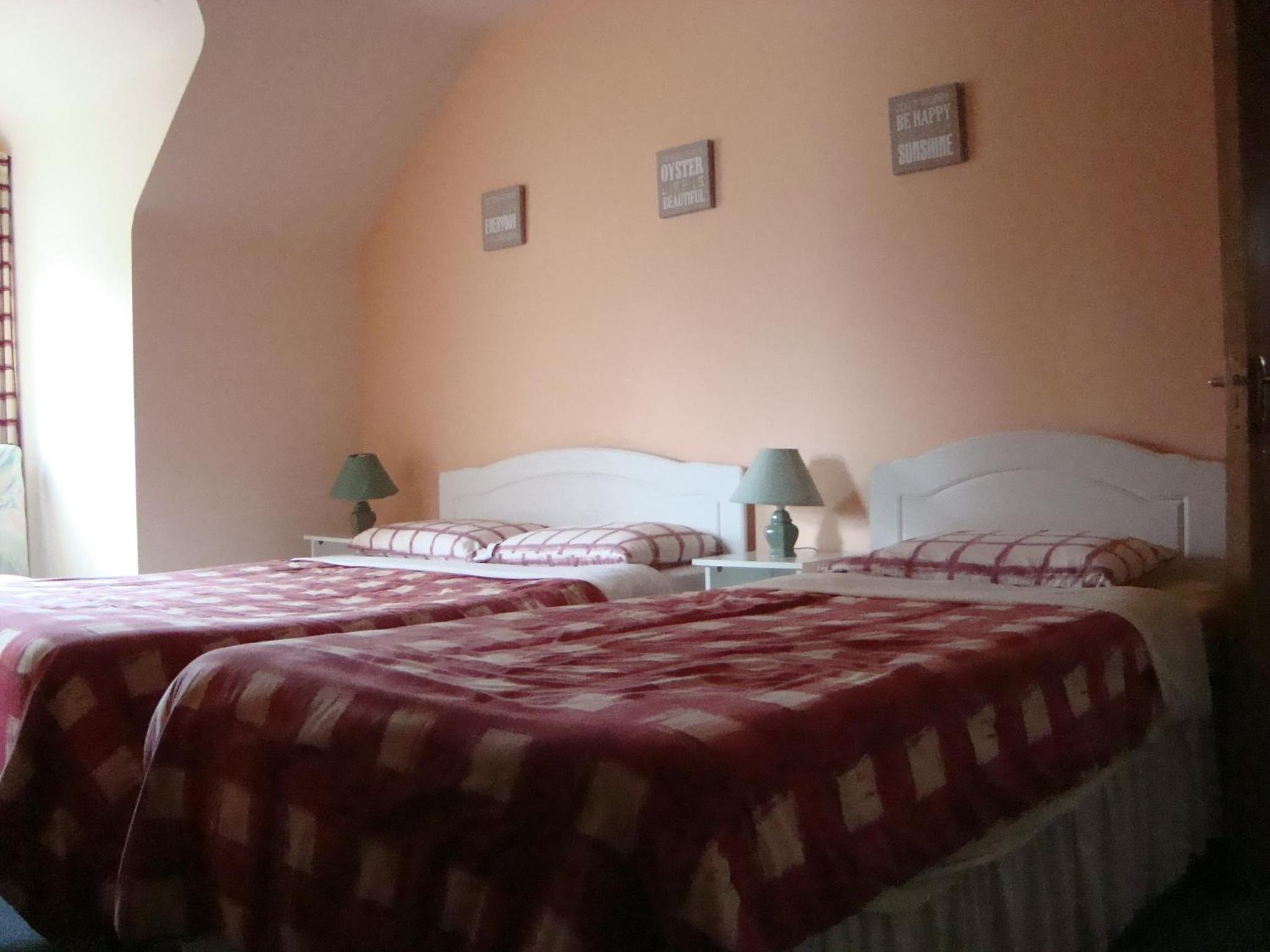 Triple Room - Photo 1