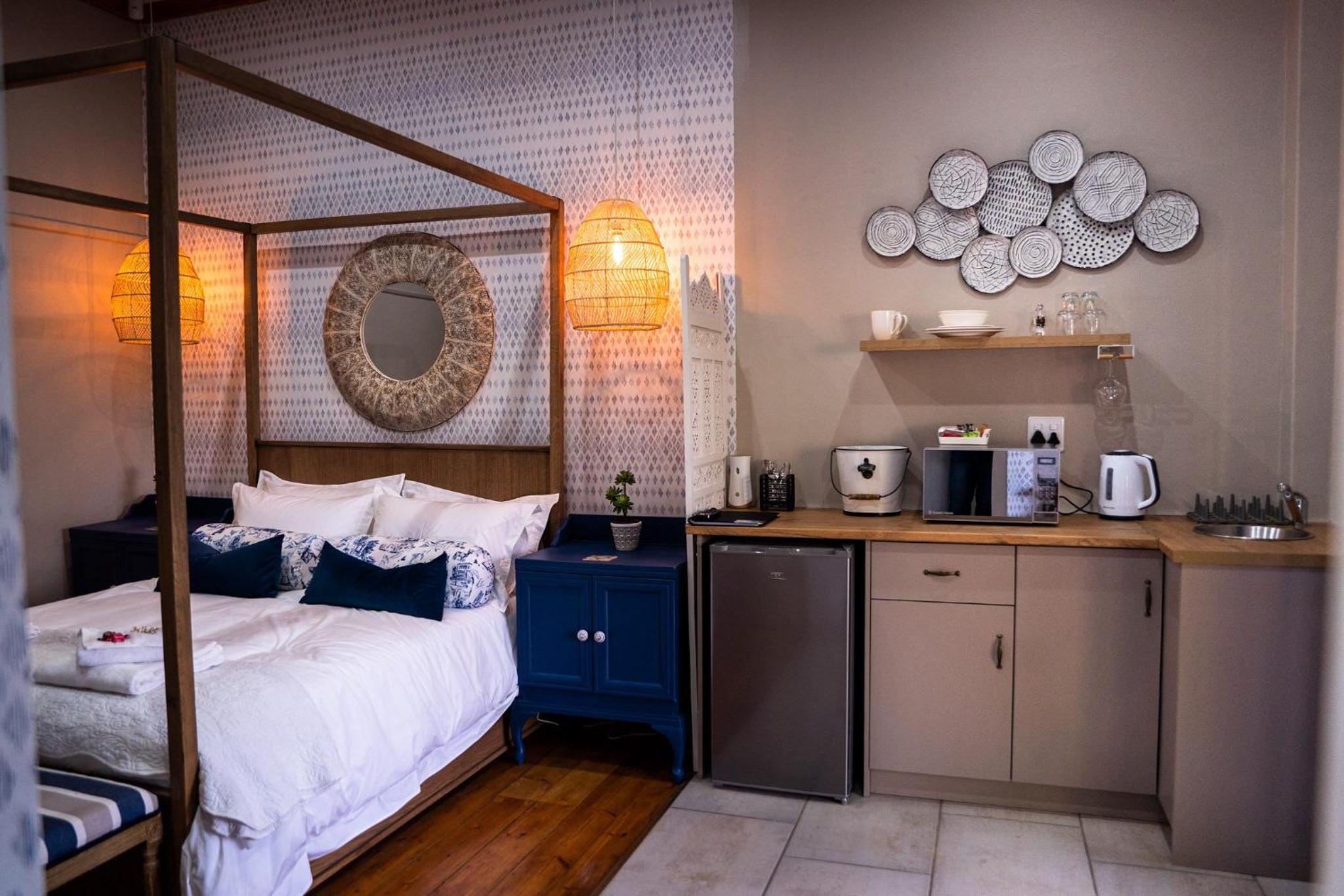 Queen Room - Photo 22