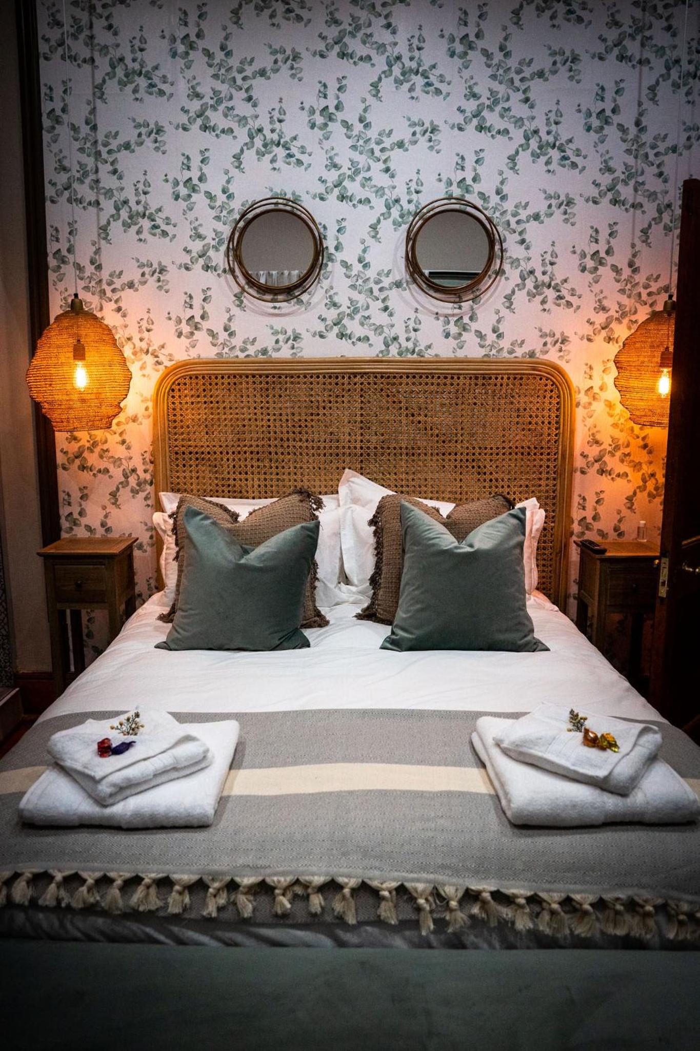 Queen Room - Photo 26