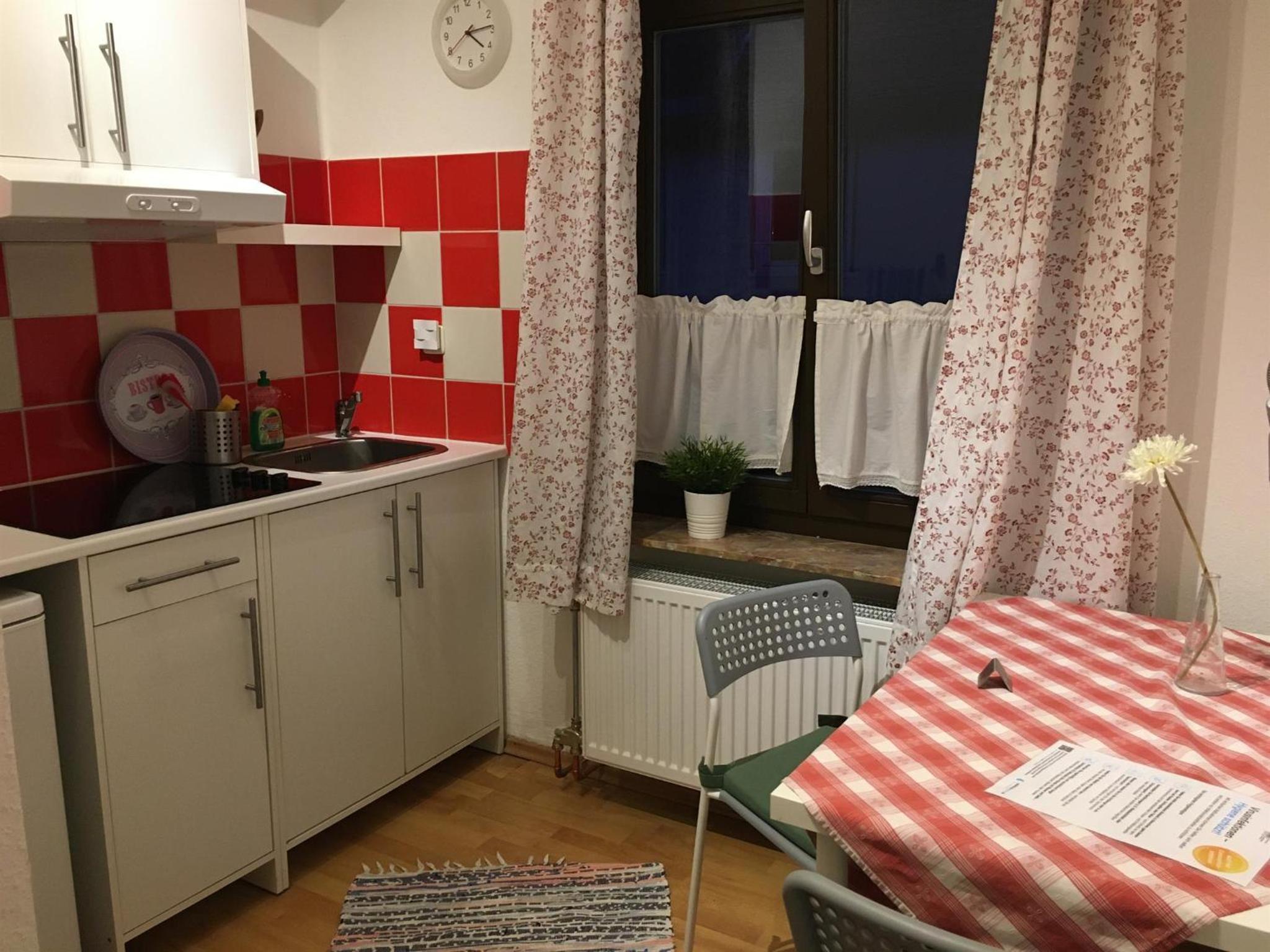 Apartment photo 2