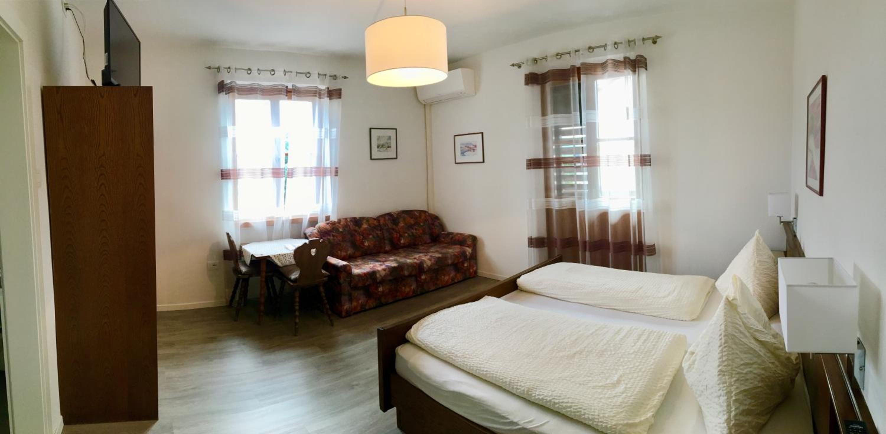 Double Room with Balcony photo 3