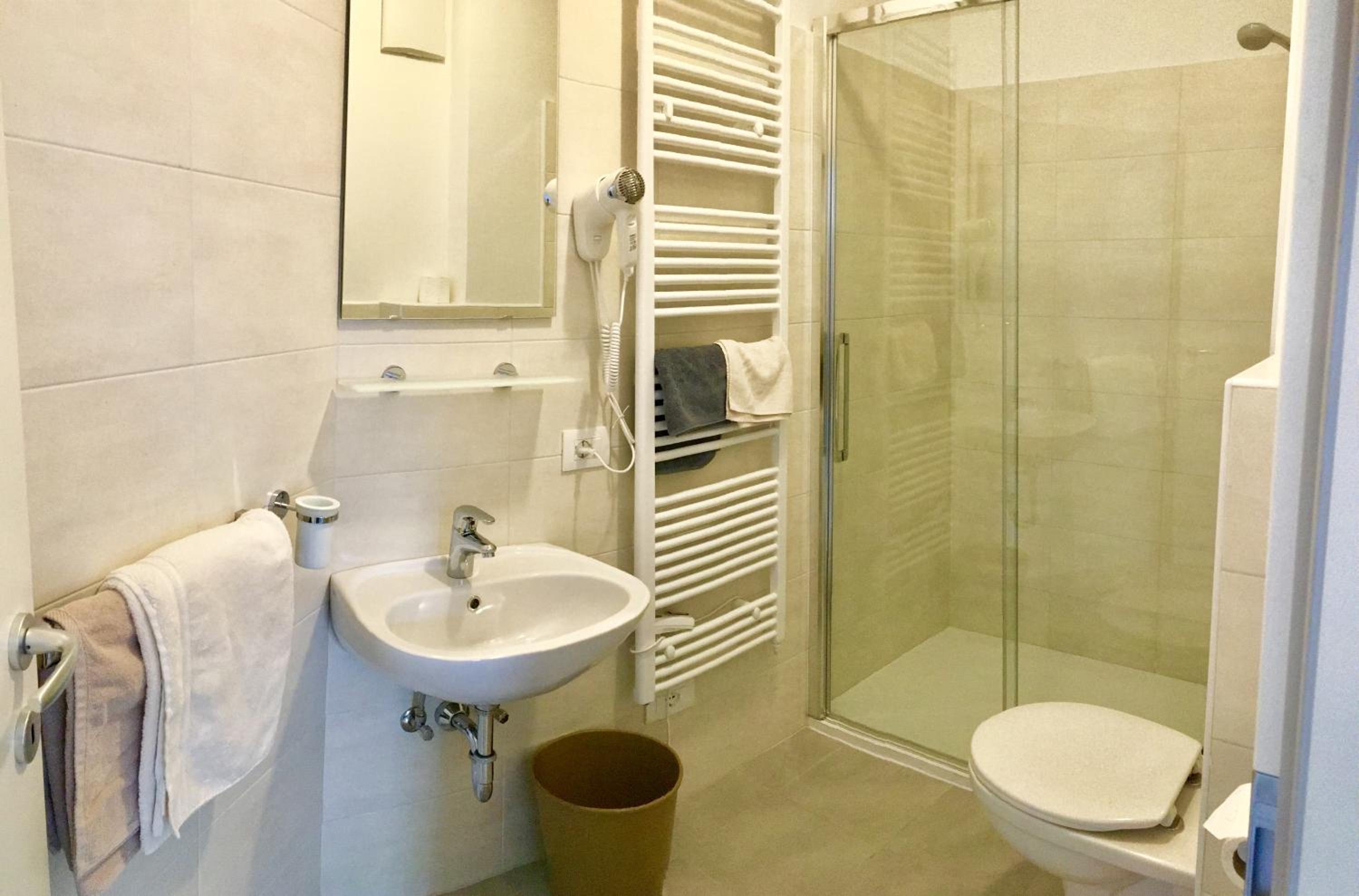 Double Room with Balcony photo 2