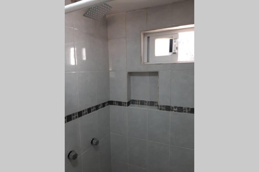 Double Room with Private Bathroom - Photo 5