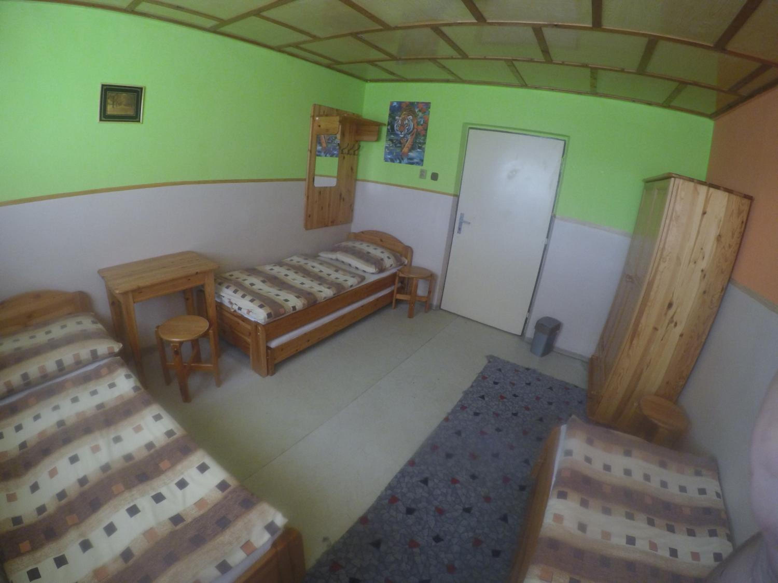Triple Room - Photo 15