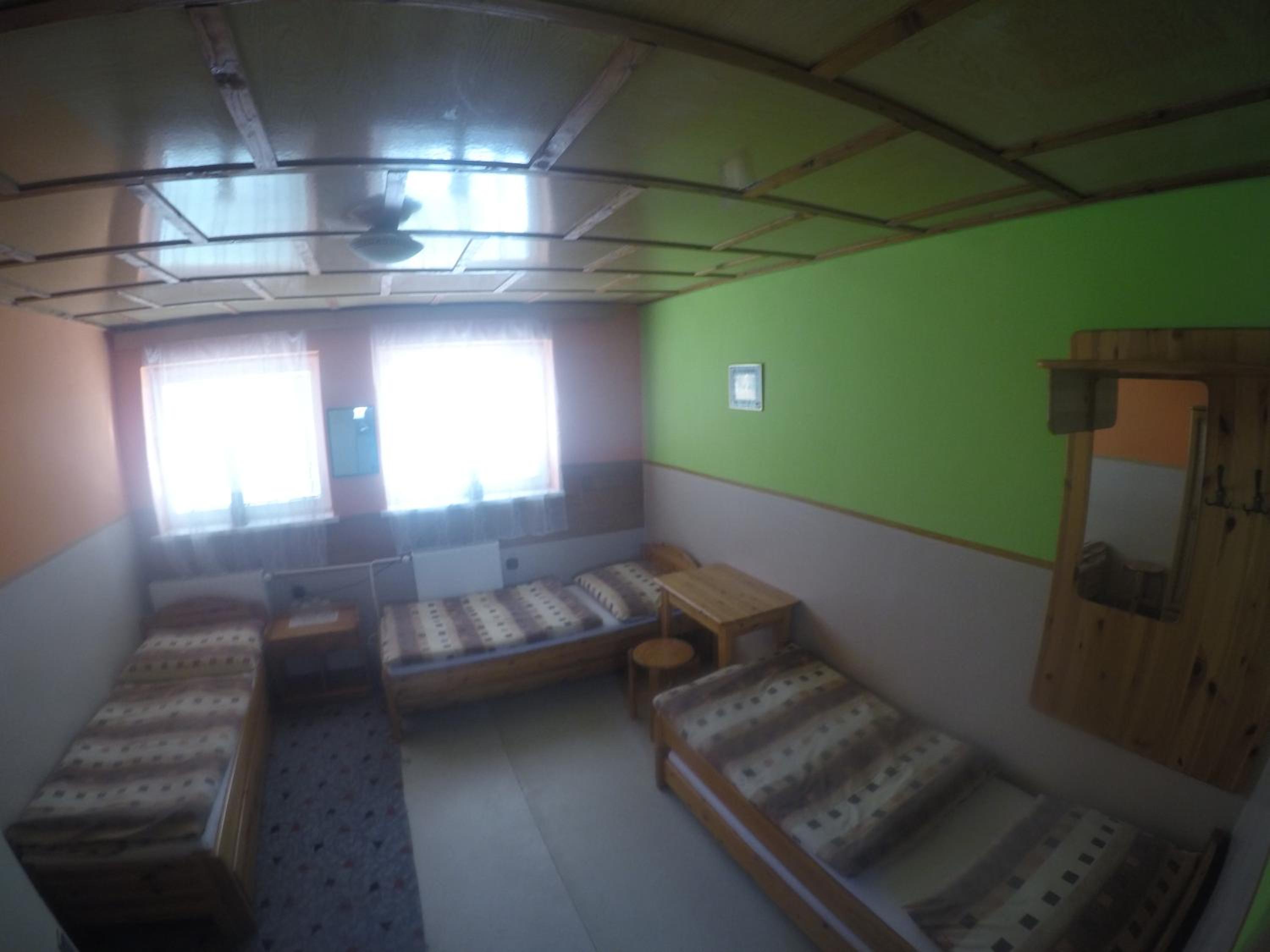 Triple Room - Photo 14