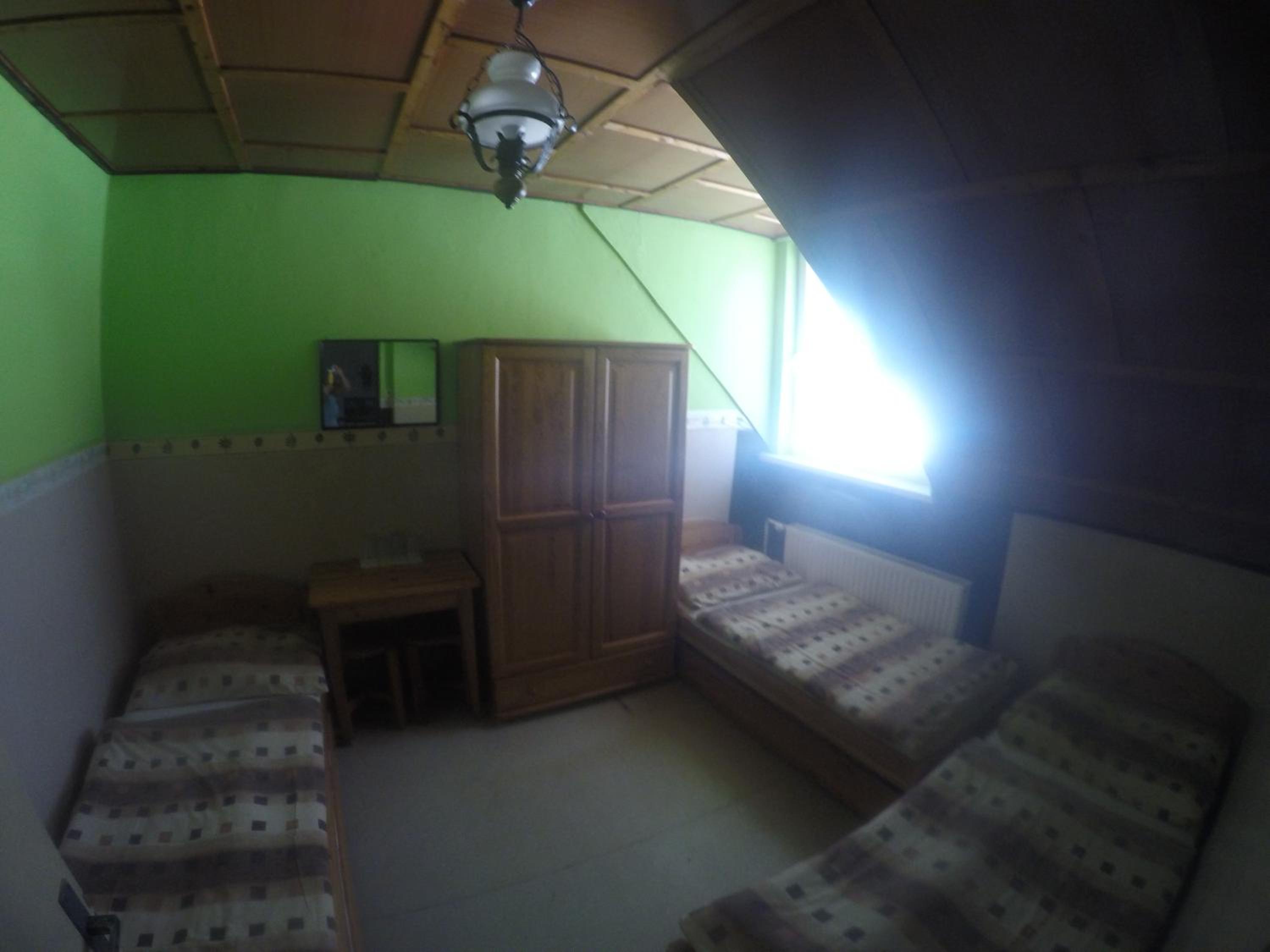 Triple Room - Photo 6