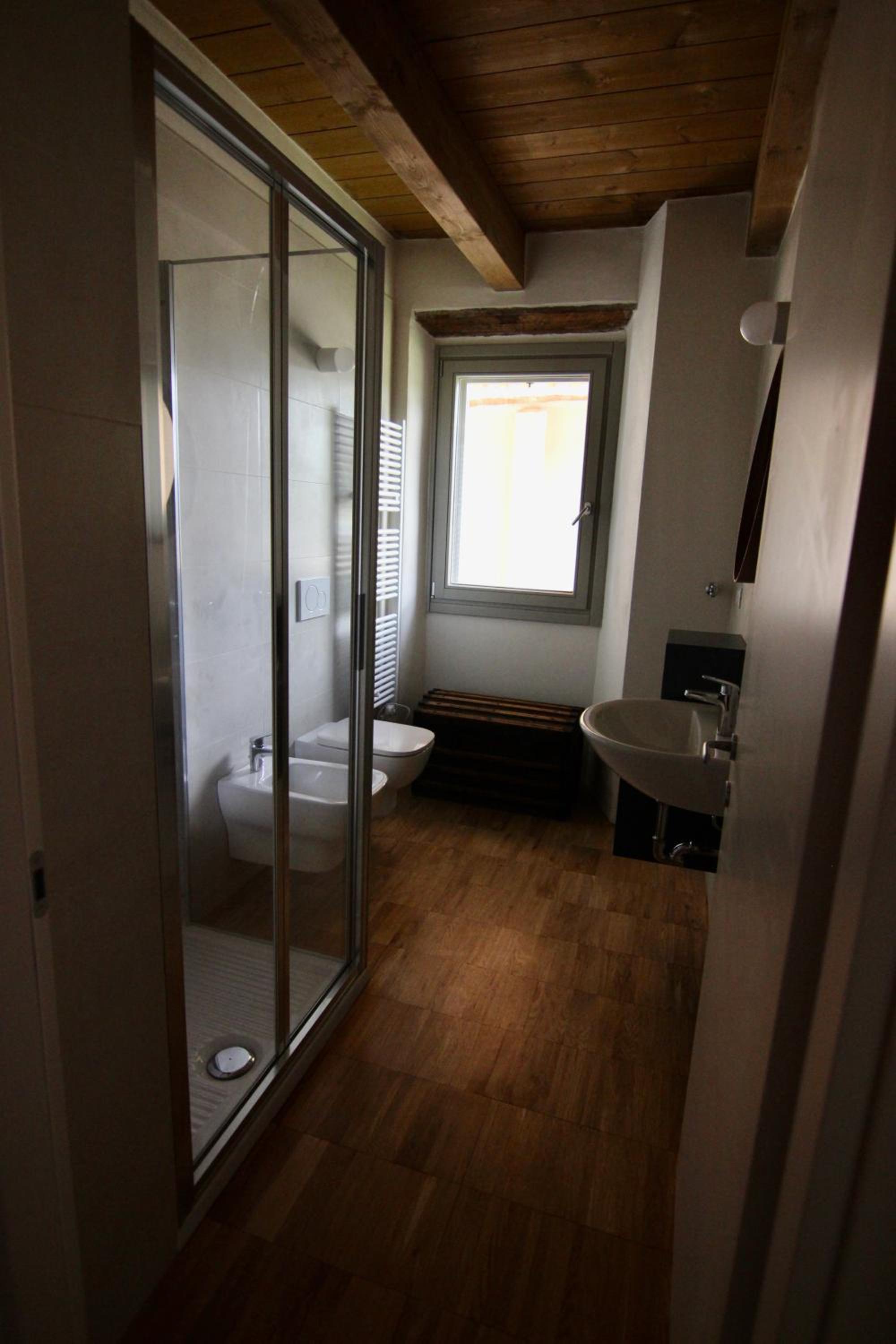 Deluxe Apartment photo 3