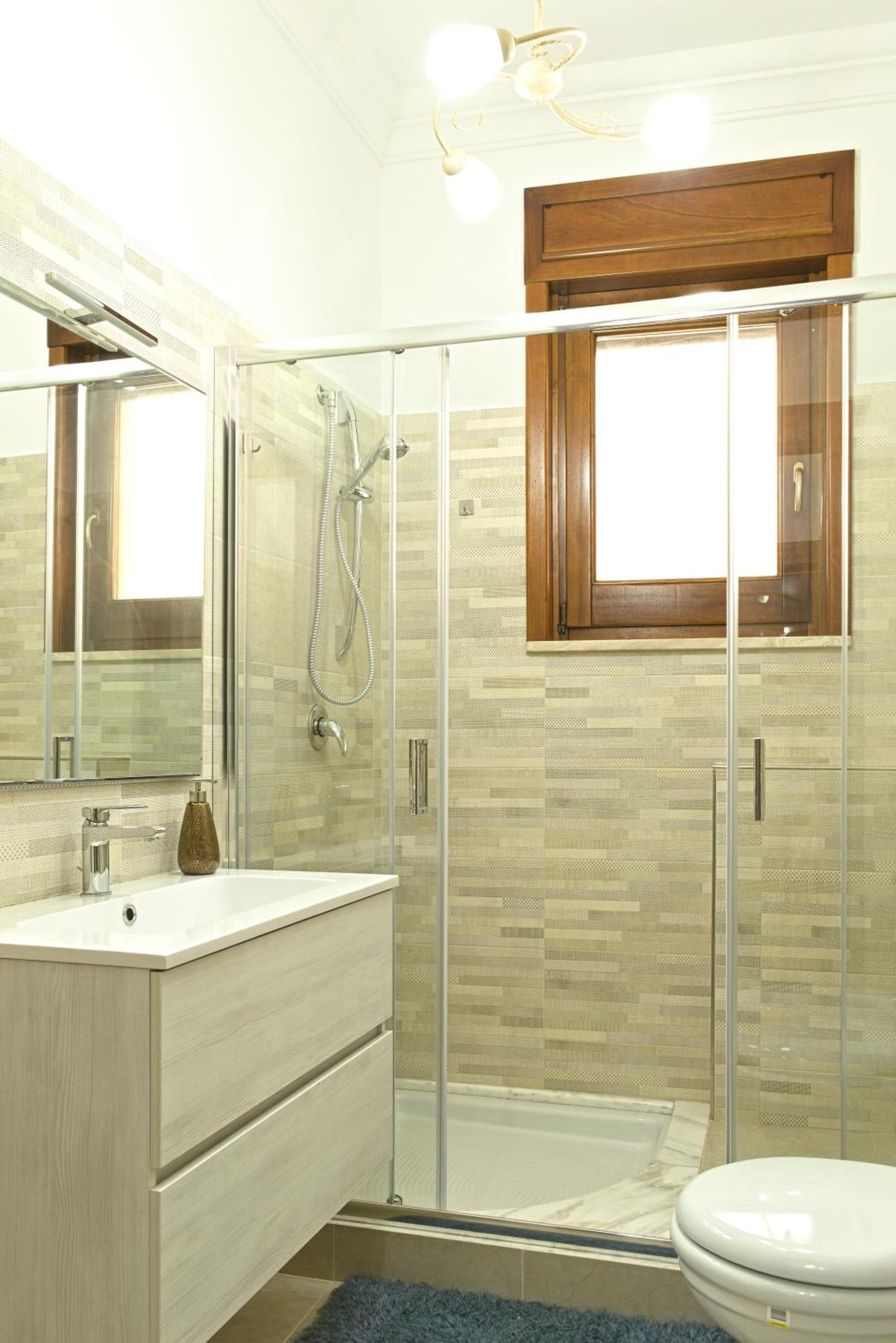 Large Single Room photo 3