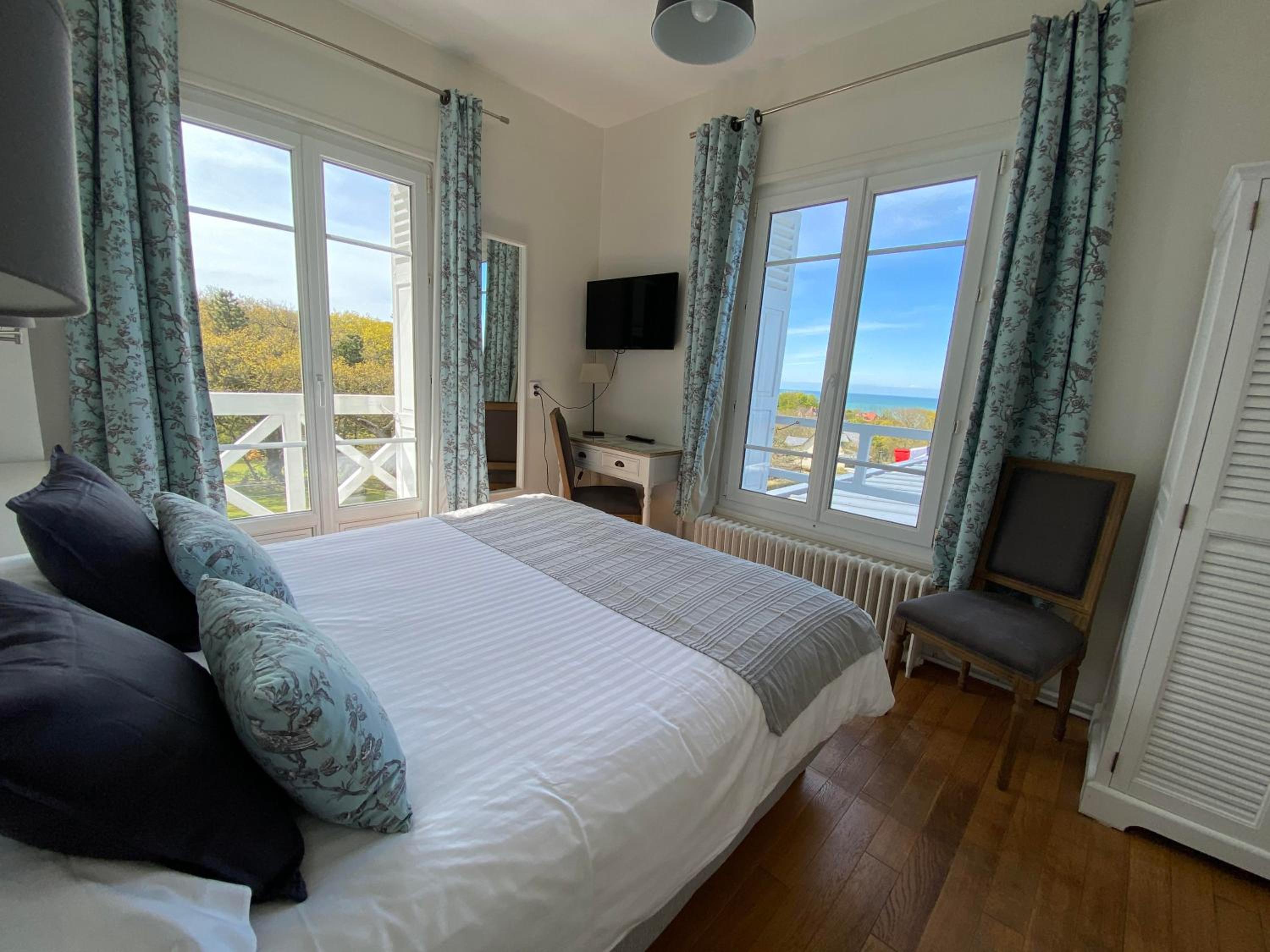 Double Room with Sea View photo 3