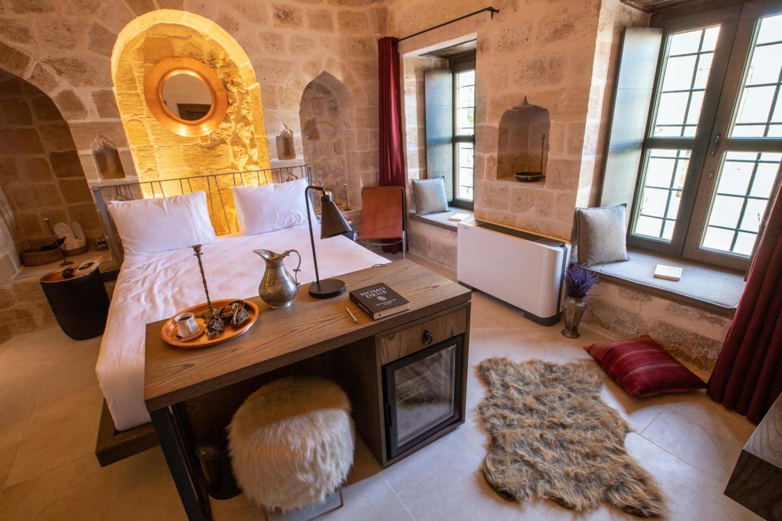 Deluxe Double Room - Photo 1