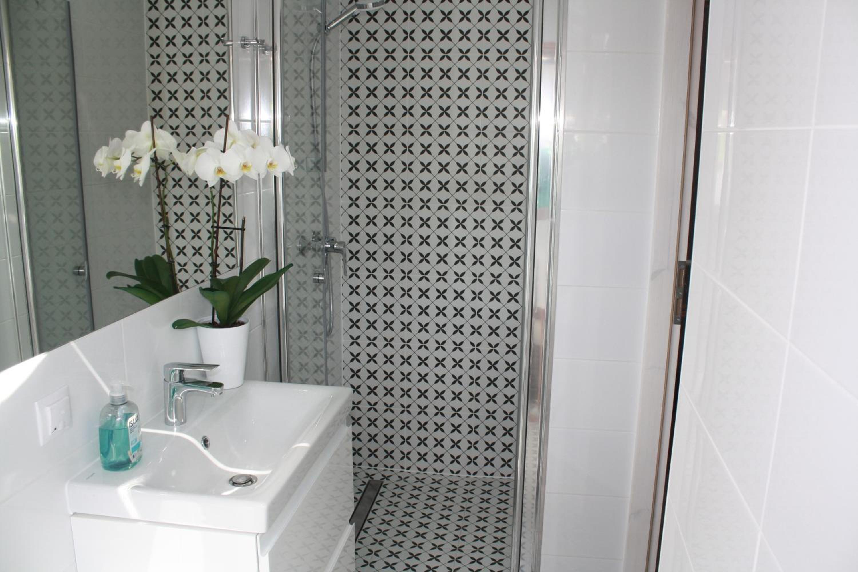 Triple Room with Private Bathroom photo 2