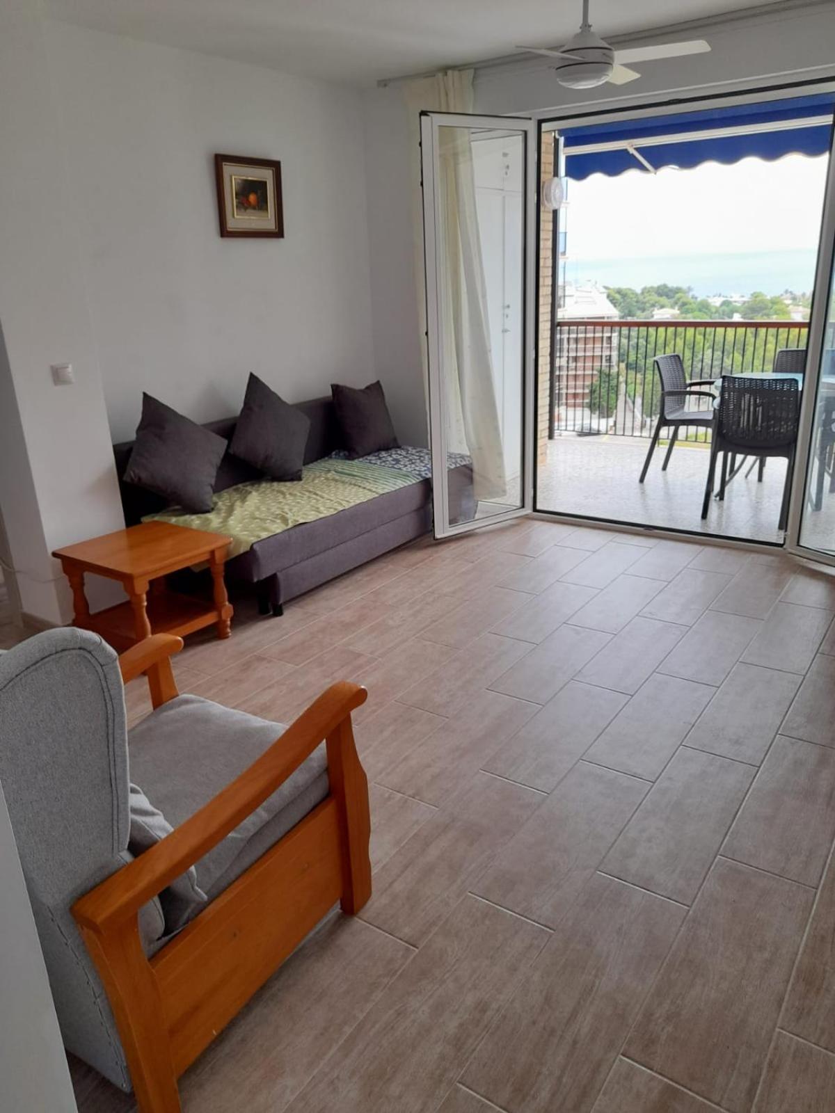 Apartment with Sea View - Photo 25