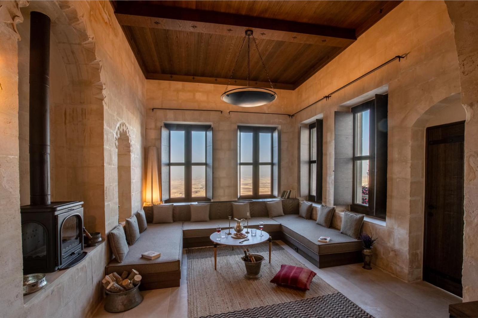 Superior Suite - Photo 1