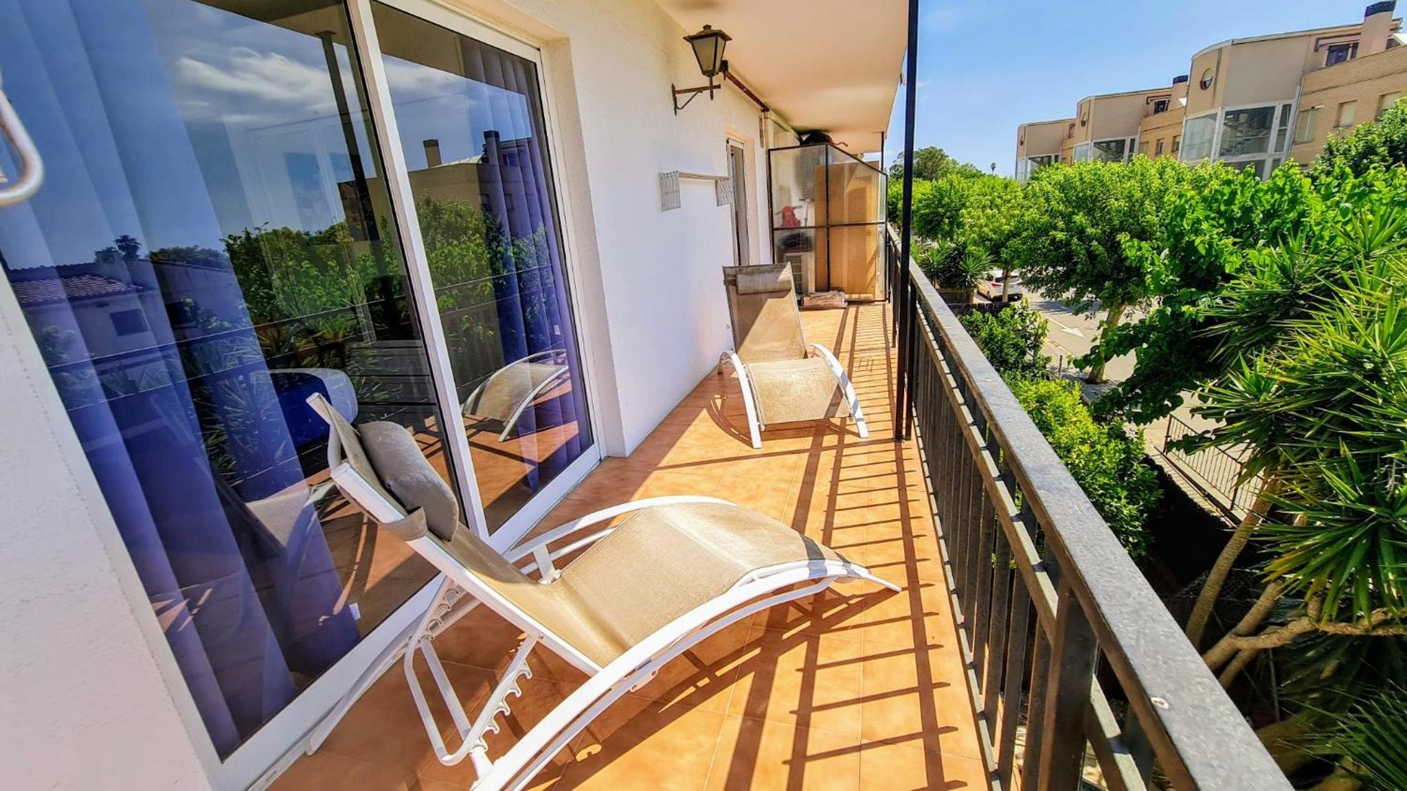 Two-Bedroom Apartment with Sea View photo 2