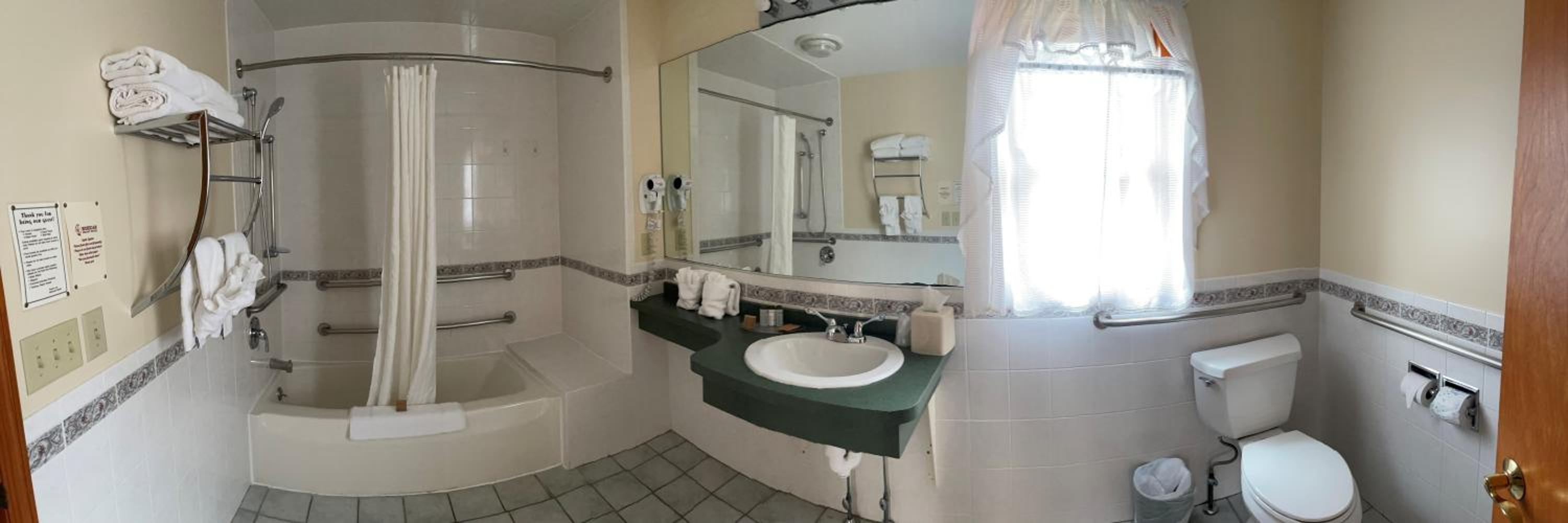 King Suite photo 3