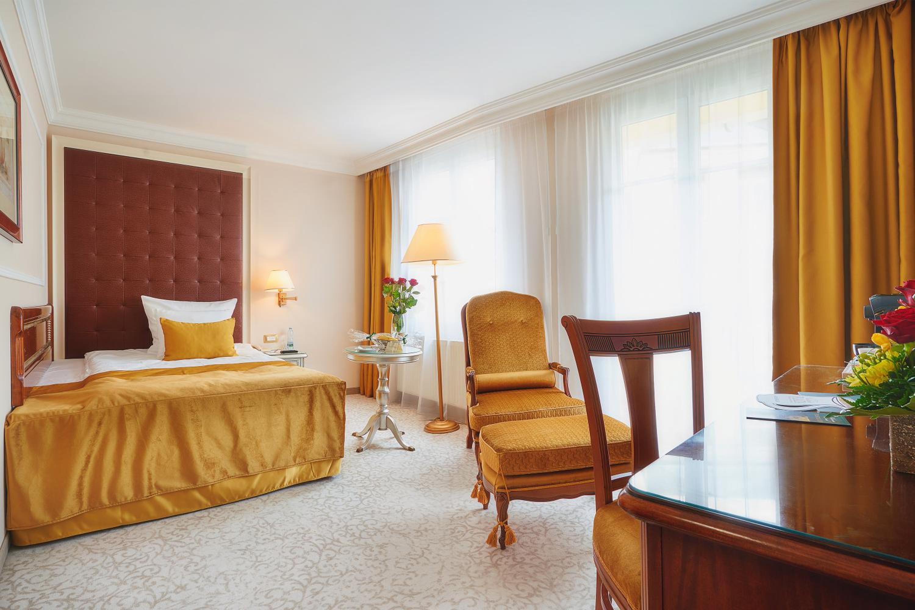 Special Offer - Queen Single Room with Detox Package photo 3