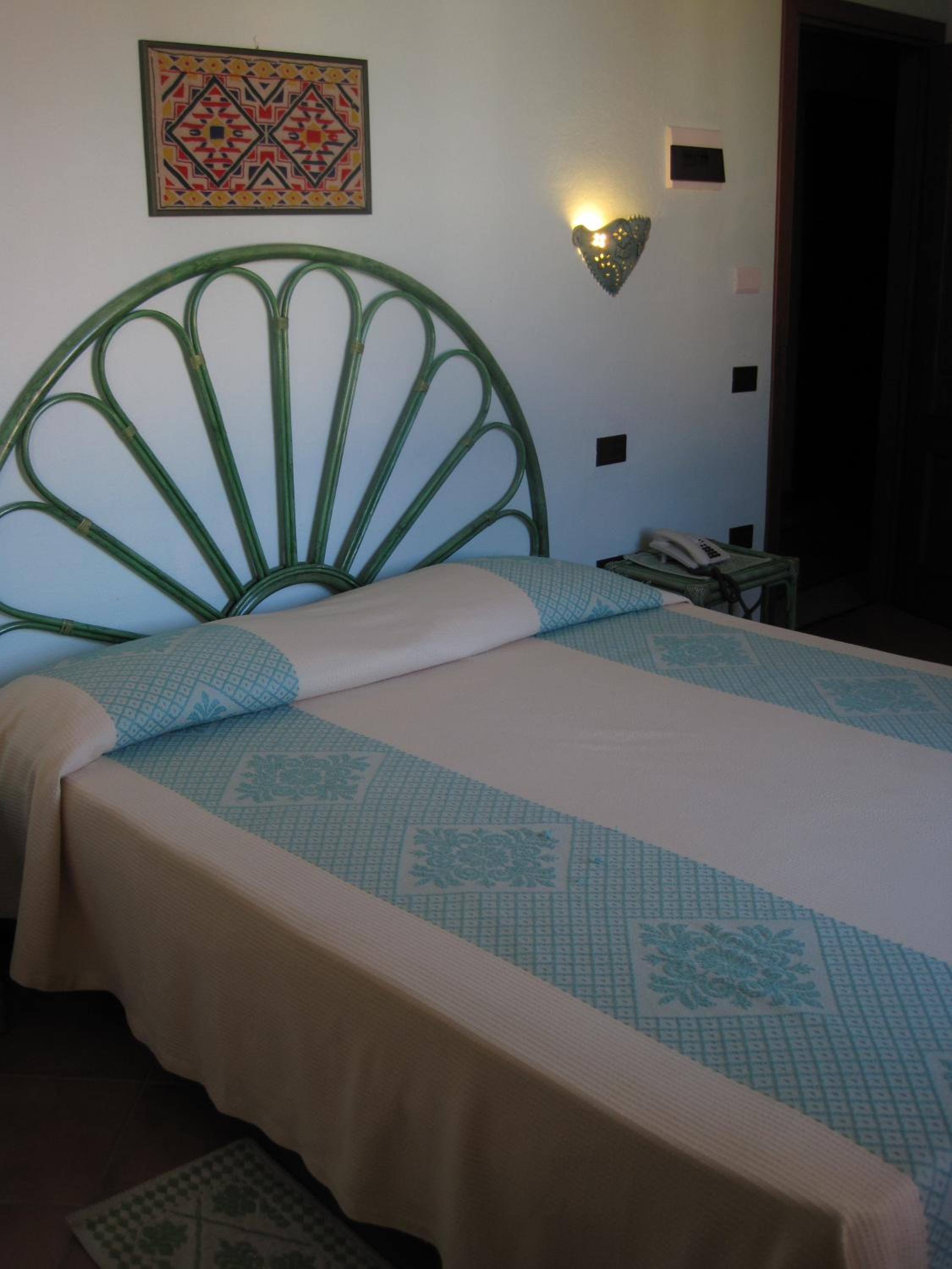 Basic Double or Twin Room photo 1